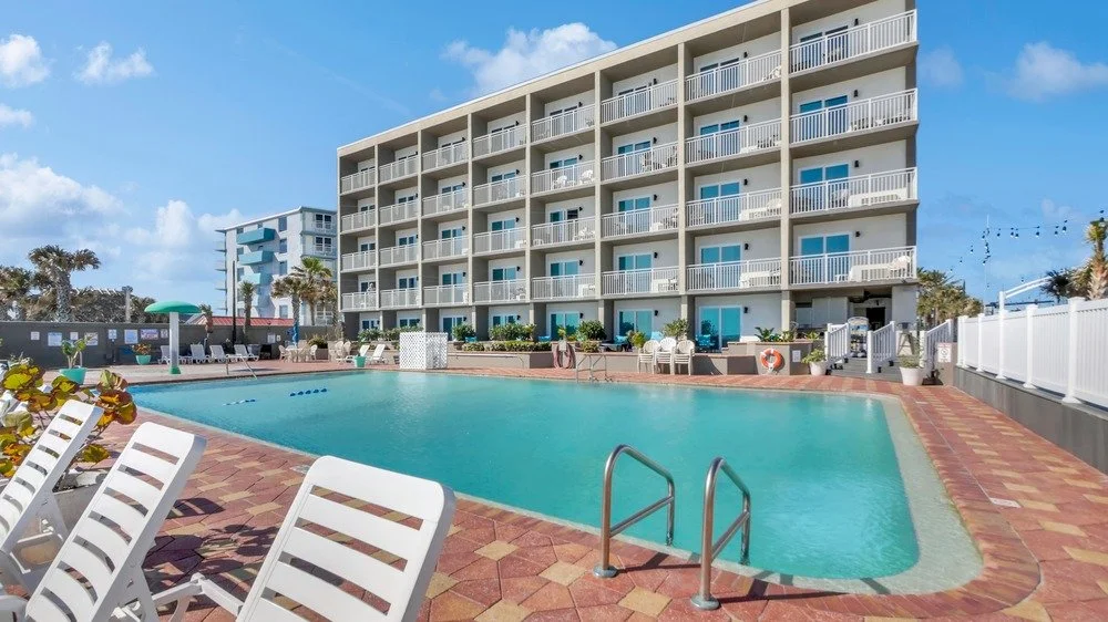 Planning your Daytona getaway? We&rsquo;ve made it even better with exclusive offers you won&rsquo;t find anywhere else. Florida Residents can save big, enjoy 30% off select stays, or stay a little longer with our Book 3 Nights, Get the 4th Free offe