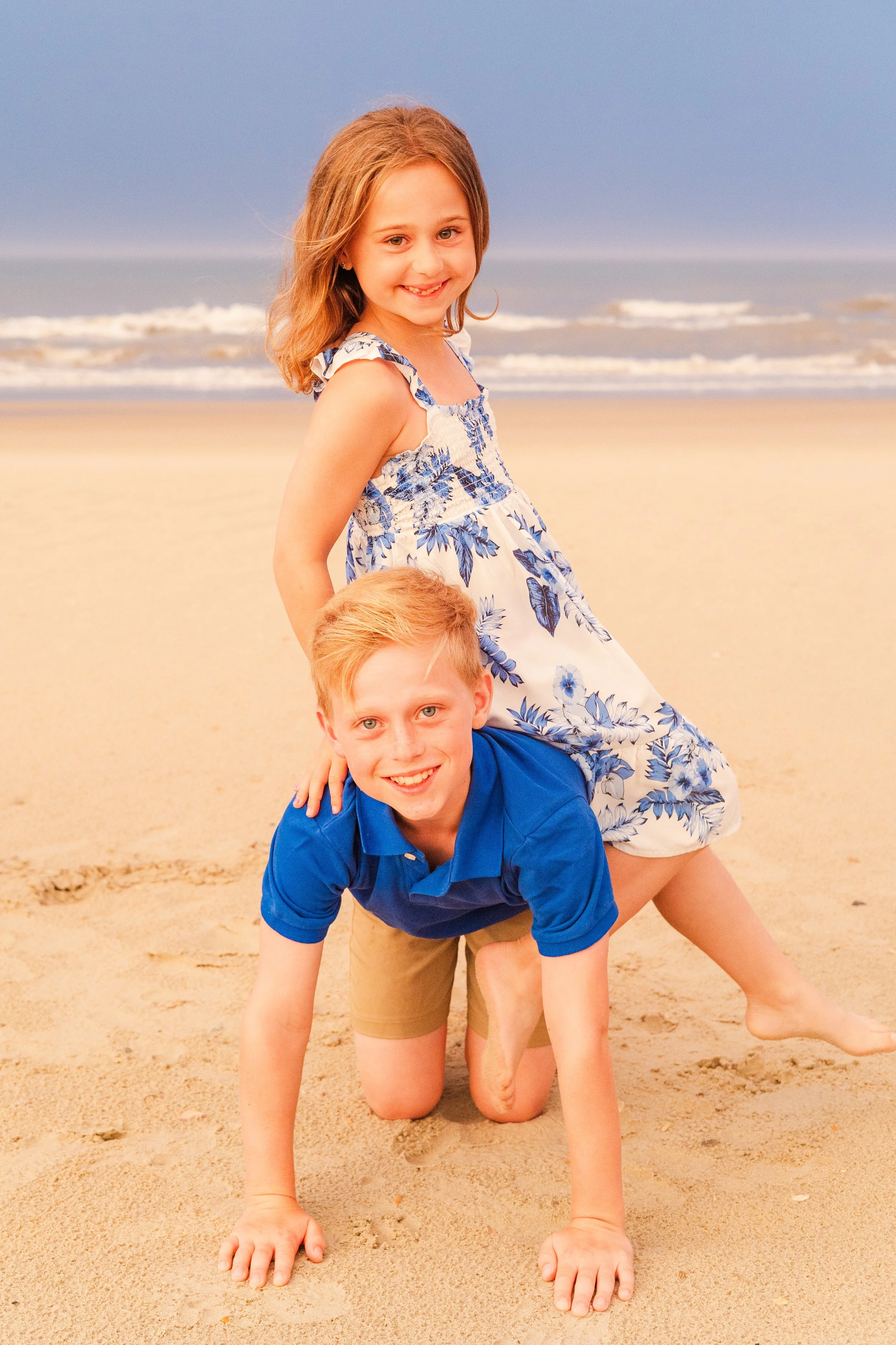 The Walker Family Pictures on the Beach