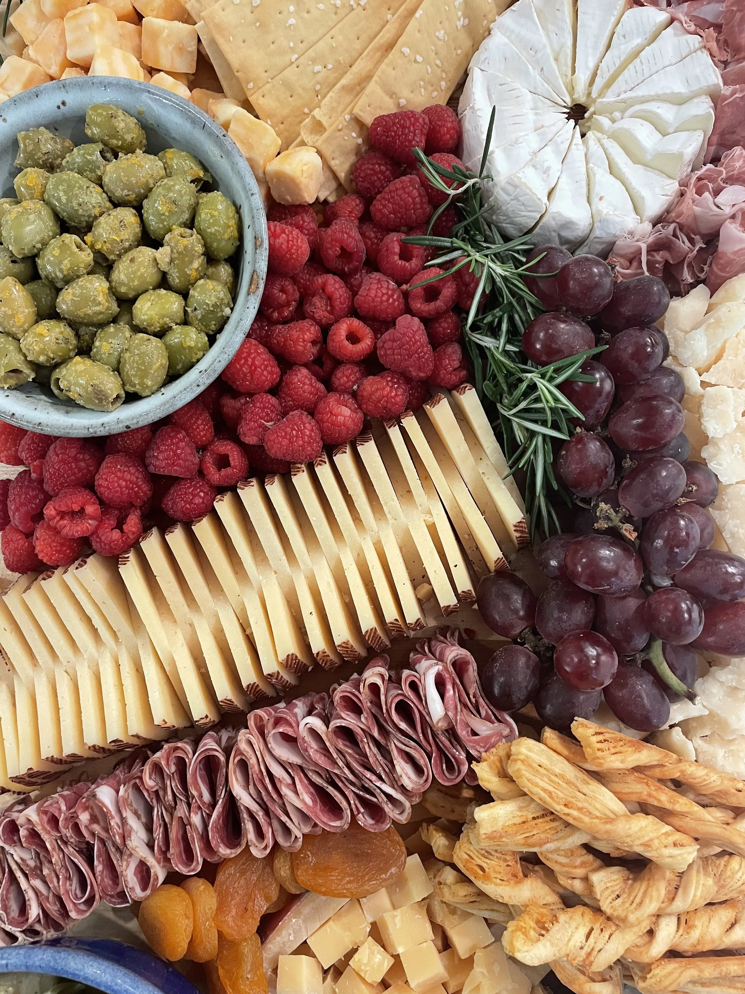 Charcuterie board for Office Holiday Party
Custom charcuterie board in Vermont
Best birthday party appetizers 
High qualify Vermont made custom charcuterie boards
Custom charcuterie board for party in Vermont
Custom made charcuterie board with qualit