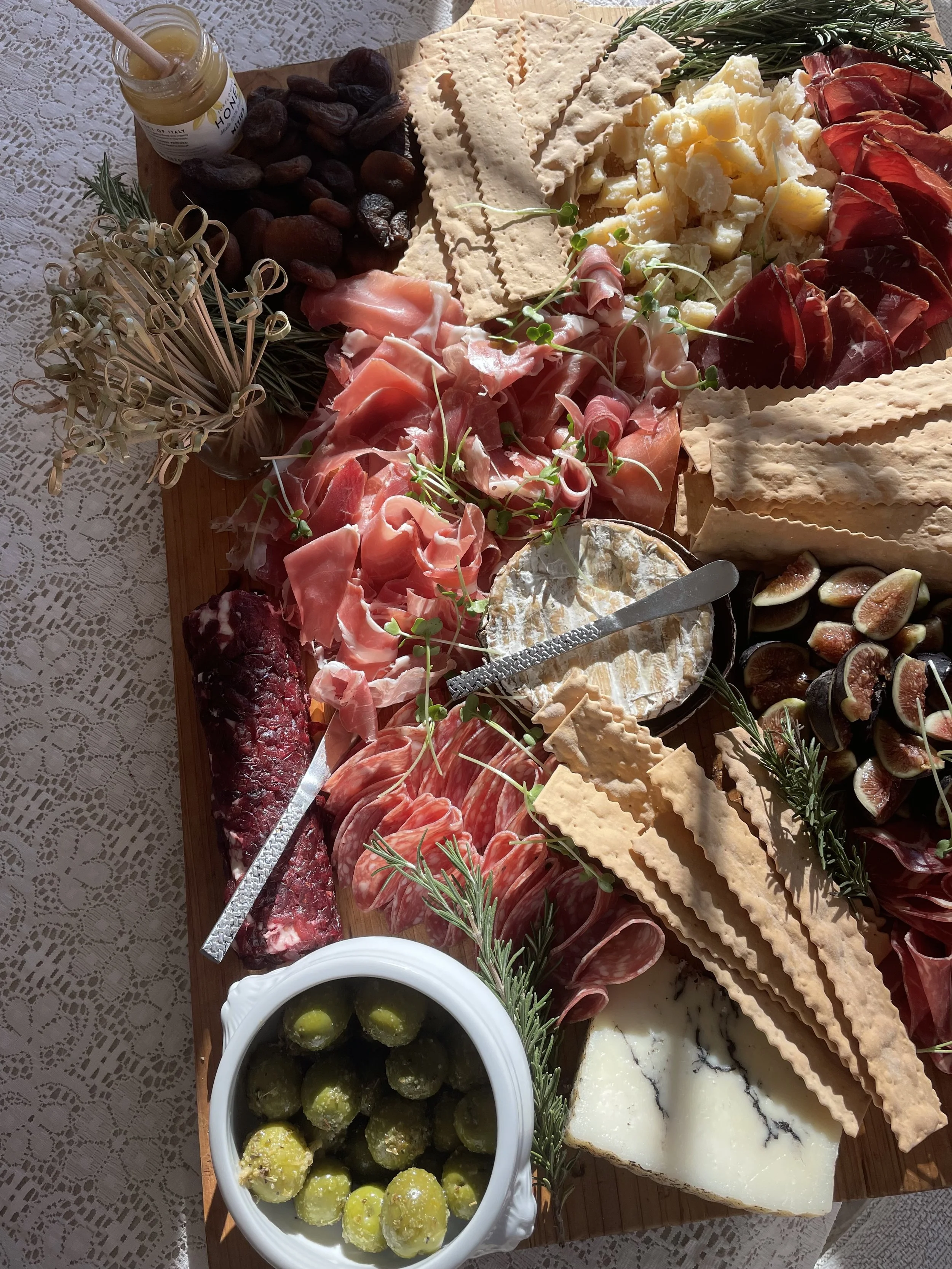Charcuterie board for Thanksgiving party
Custom charcuterie board in Vermont
Best birthday party appetizers 
High qualify Vermont made custom charcuterie boards
Custom charcuterie board for party in Vermont
Custom made charcuterie board with quality 