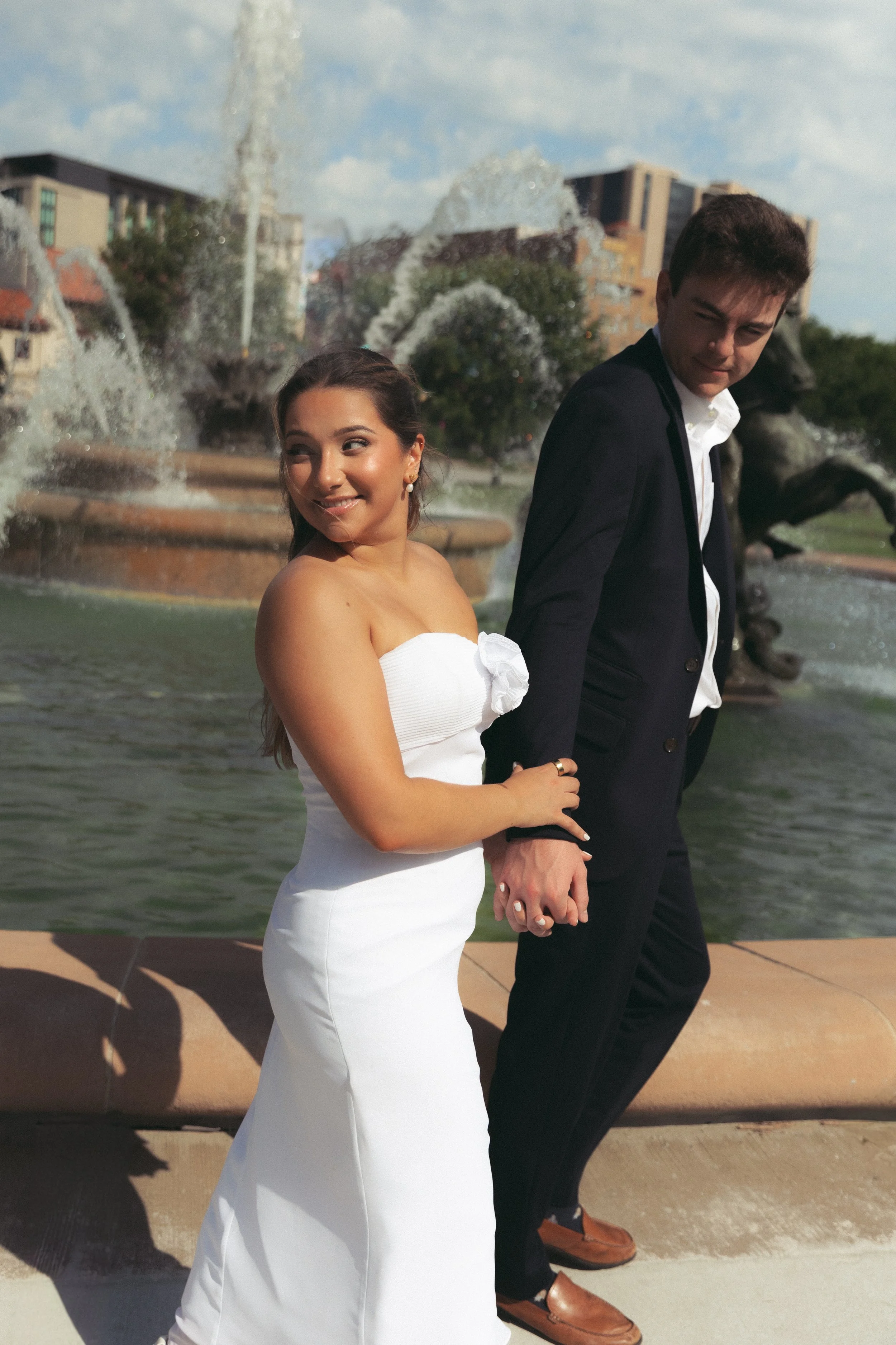 RYAN&GRACE_0075_IMG_6126-Edit (1).jpg