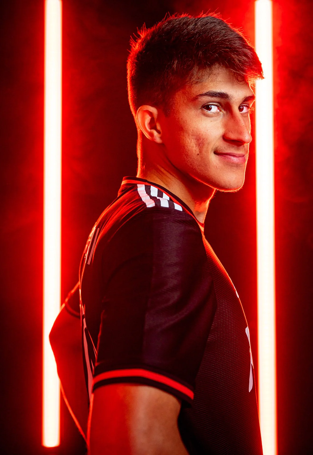 Resized Portrait-01.jpg