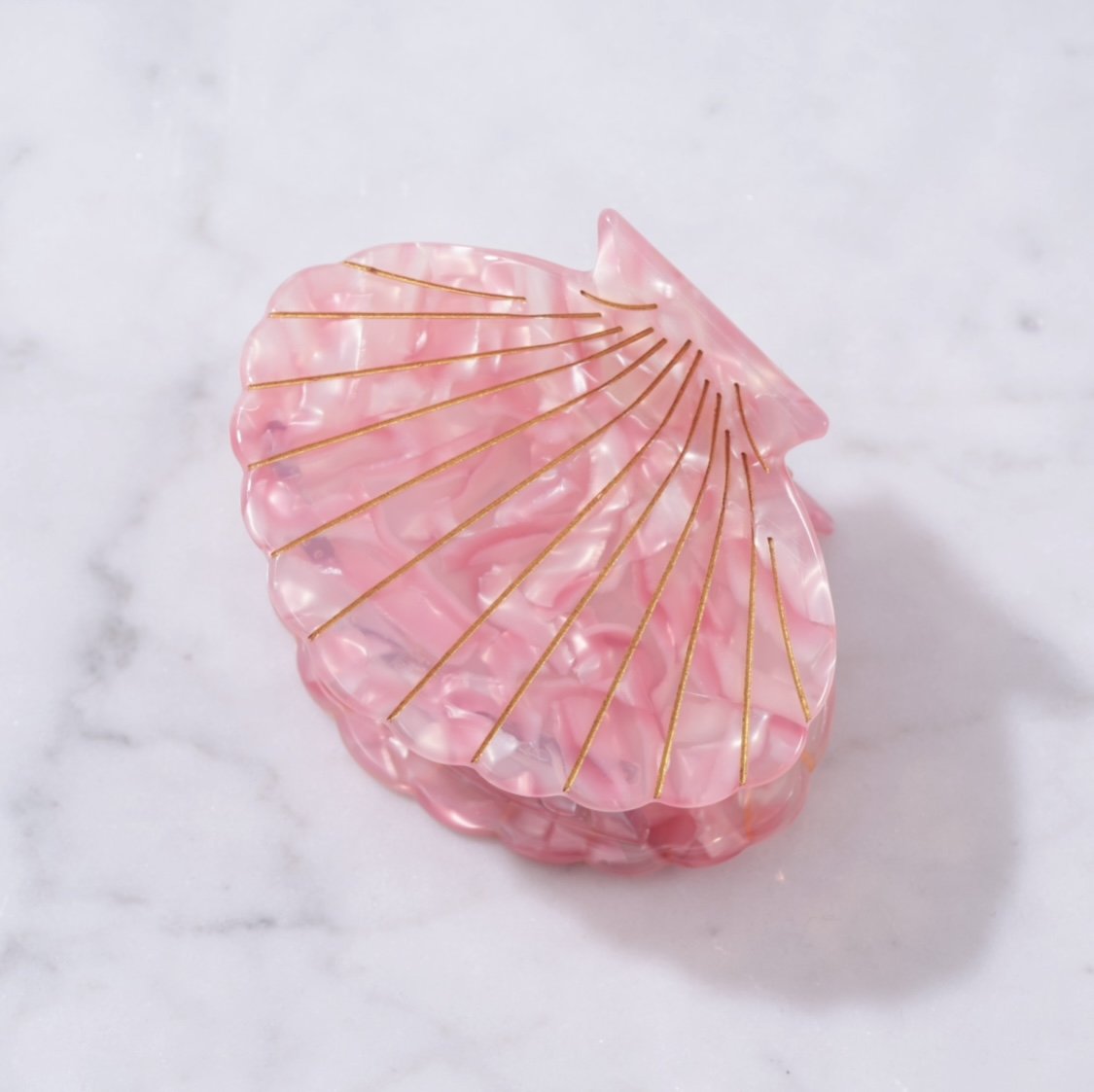Large Scallop Shell Pink.jpg
