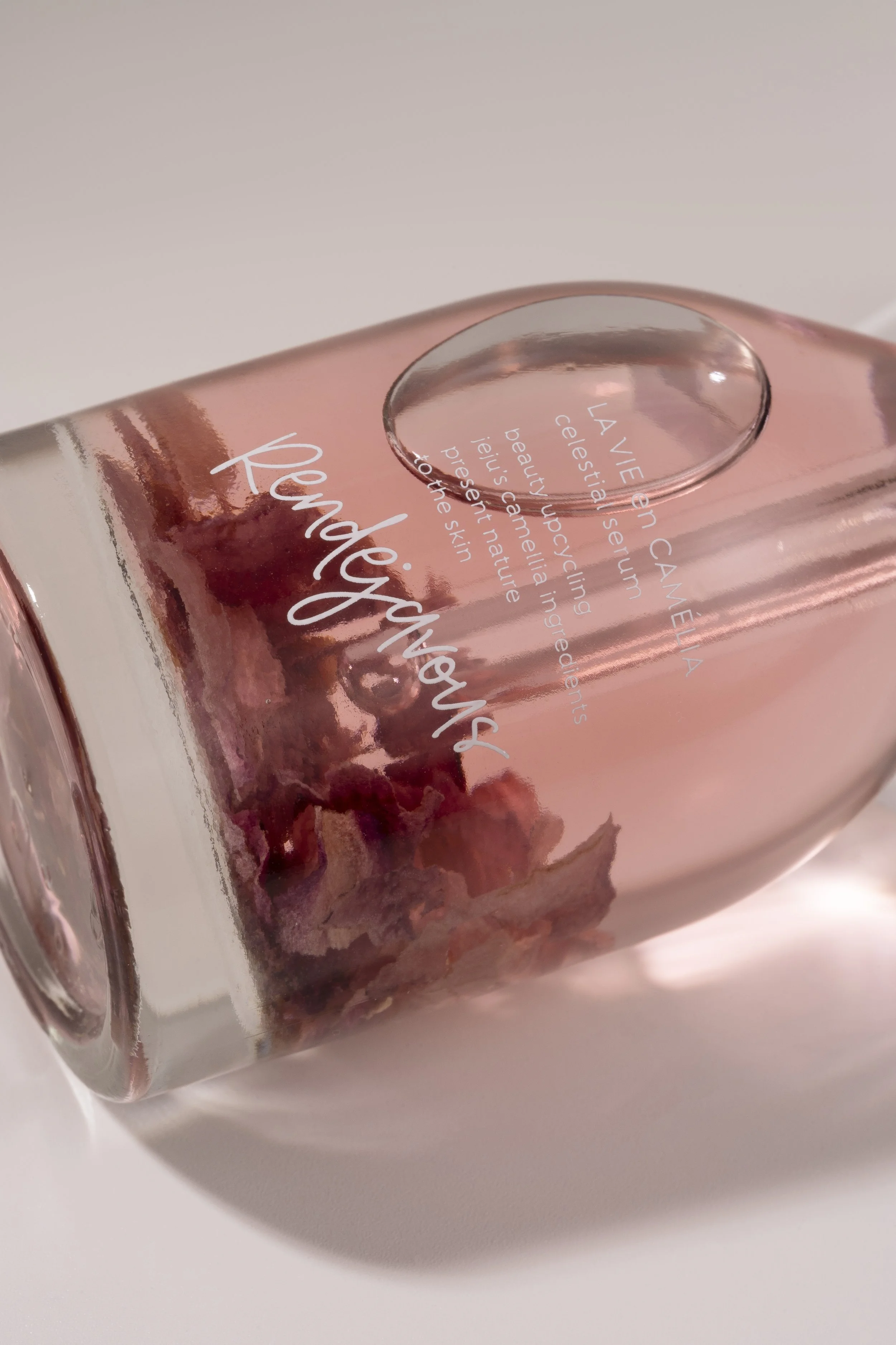 RENDEJAVOUS LA VIE en Camelia Celestial Serum