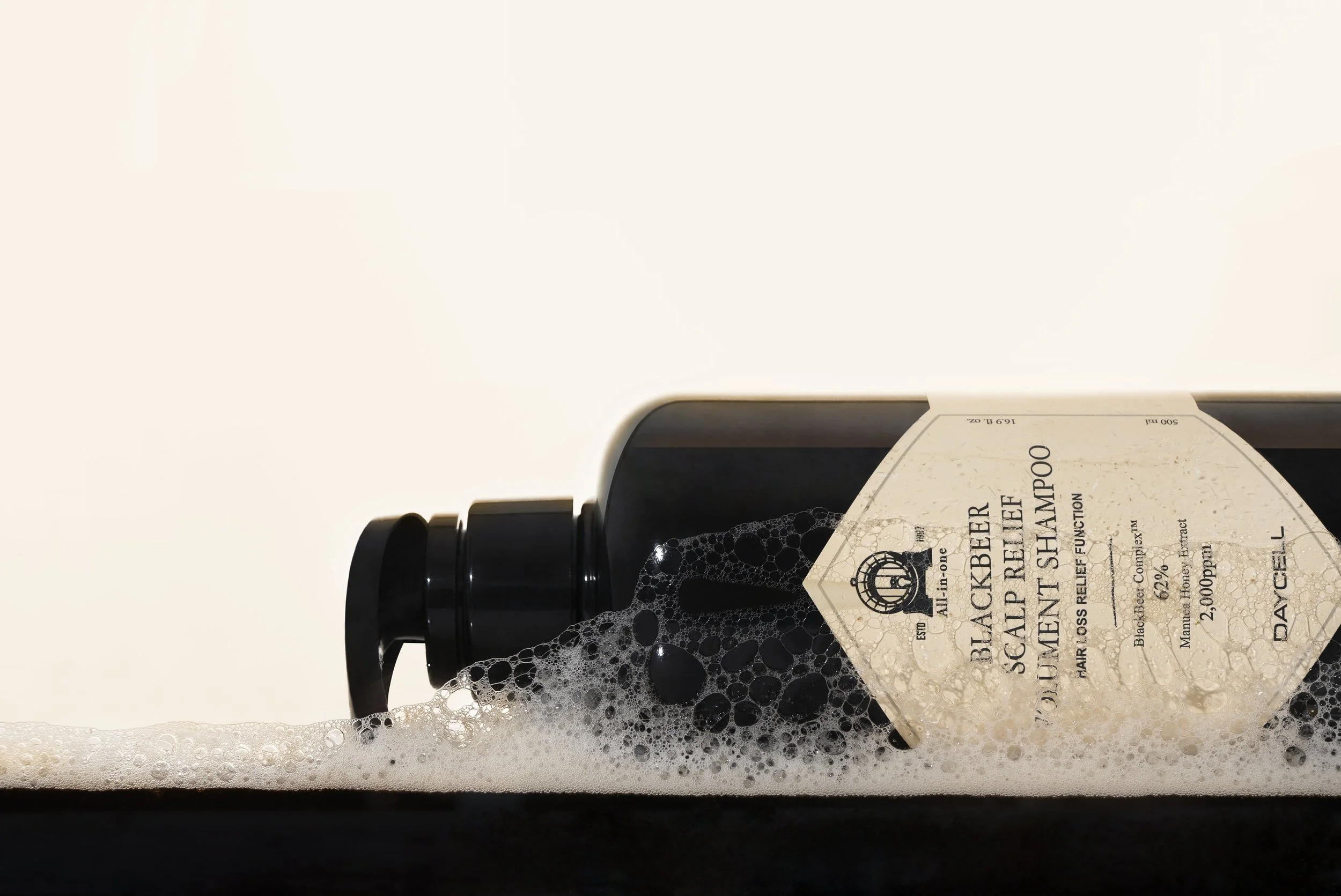 1013_블랙비어 스칼프 릴리프 볼류먼트 샴푸 뷰티4-.jpg