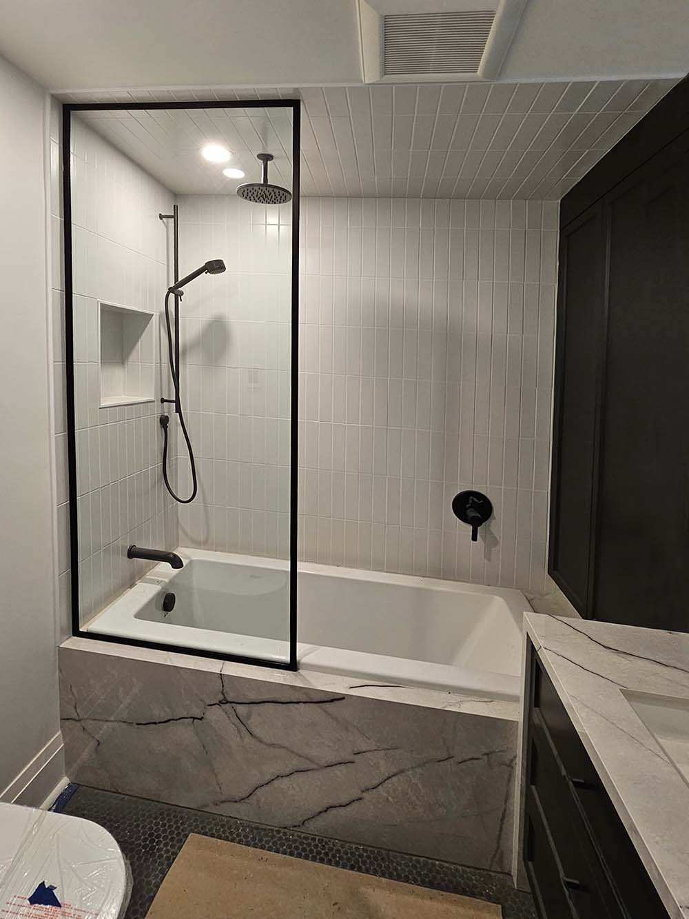 _0009_End-Panel-for-showers-and-tubs.jpg