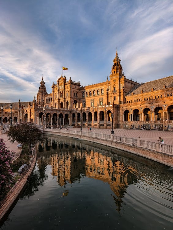 Cómo acceder a universidades públicas de España