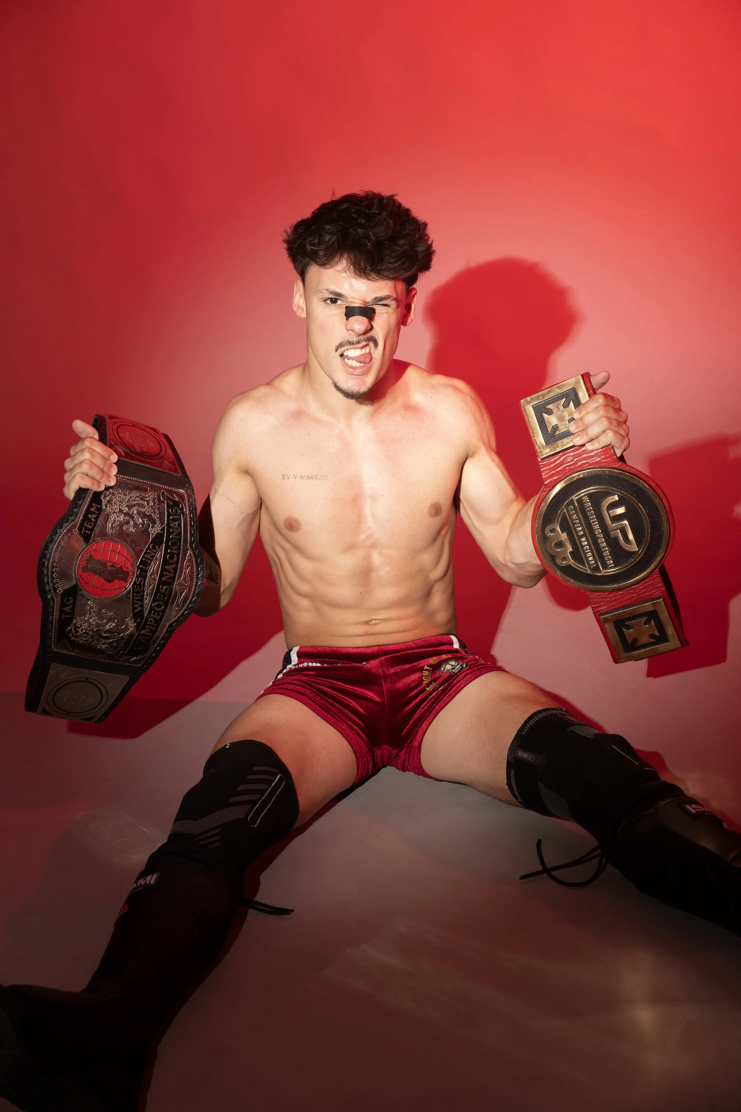 Foto promocial para o wrestler portugues Damião