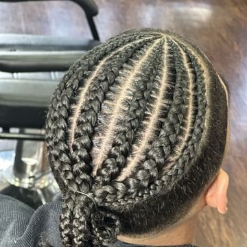 d662c3941af544b5986b63167dbfd7-braidsbyanisadashe-inspiration-32ed62a8771d44769a4fba4ca48d43-booksy.jpeg