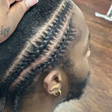 6b2c441eb65c4b11b1f702cfdfab06-braidsbyanisadashe-inspiration-2e51f2eeda8c4ea19a5f6031d7a01c-booksy.jpeg