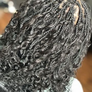 60a62992323144a69ea0c41c3a151c-braidsbyanisadashe-inspiration-279cbdc609274f839a472948c16be4-booksy.jpeg