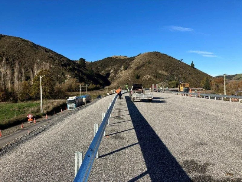 crash barrier for roads