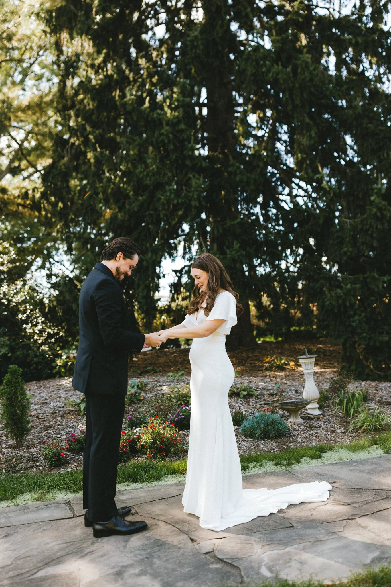 Maryland wedding photographer, love story by Aira photography. 