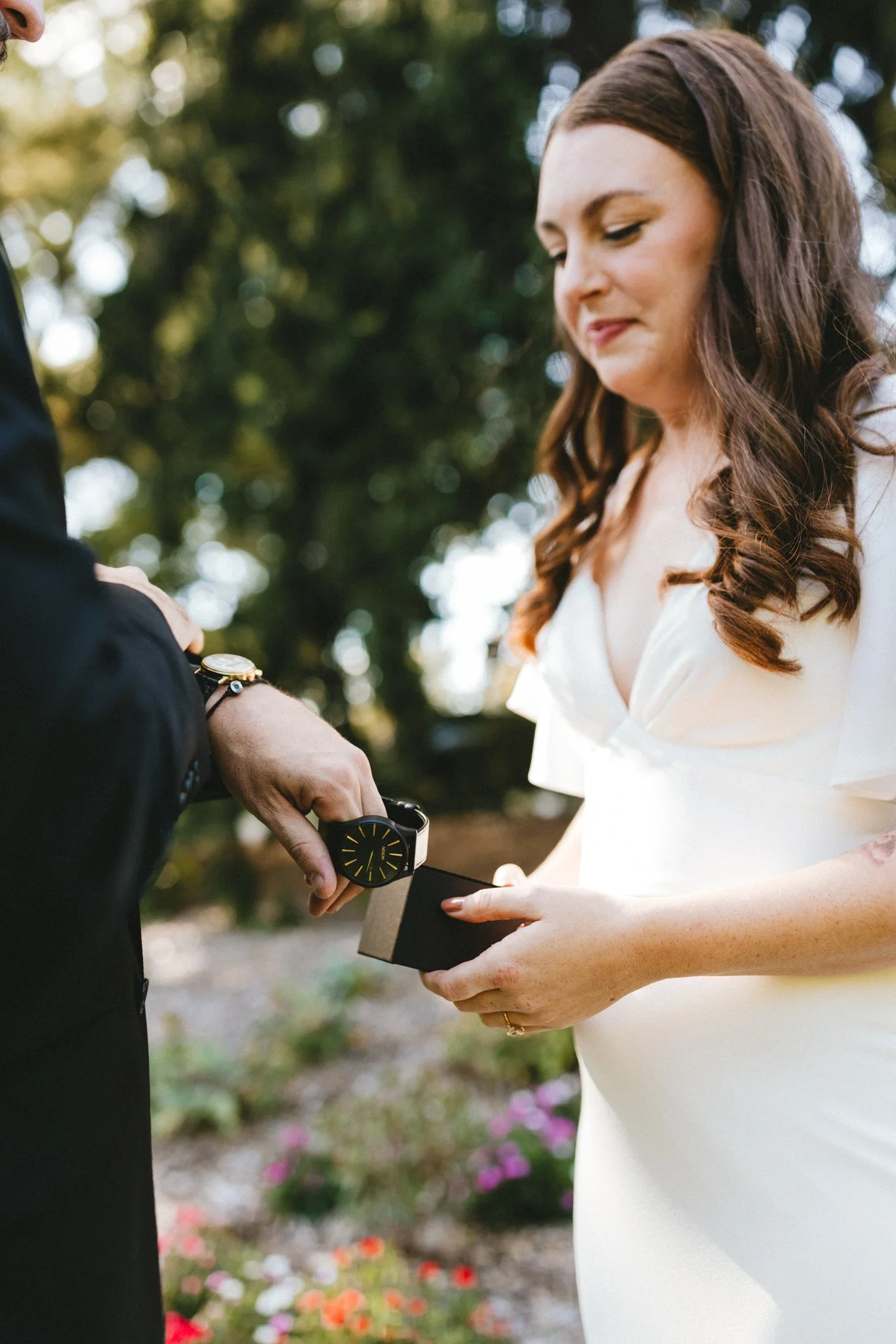 Maryland wedding photographer, love story by Aira photography. 