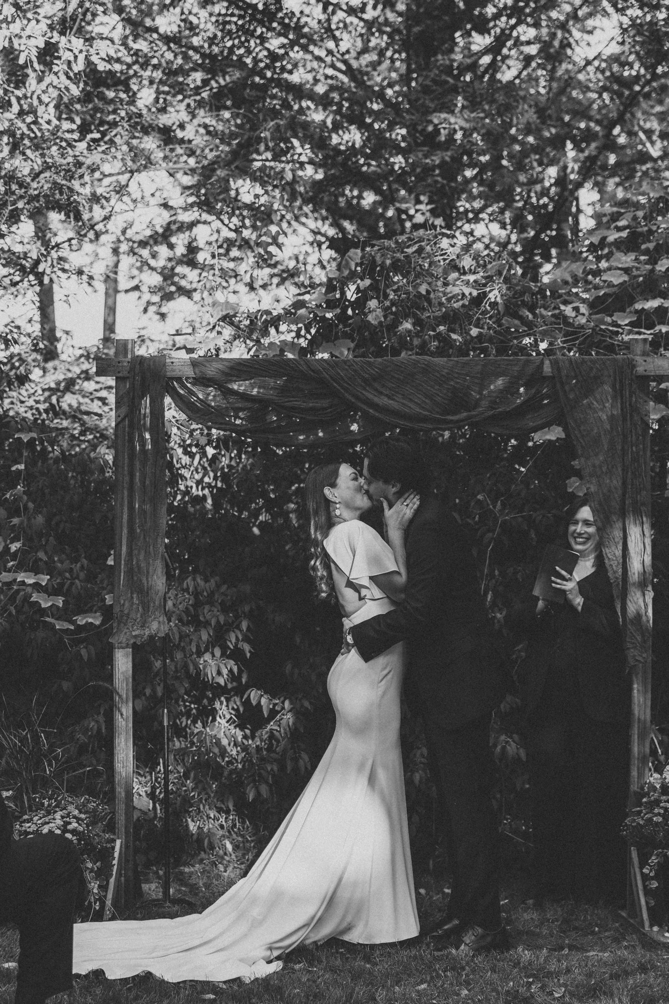 Maryland wedding photographer, love story by Aira photography. 