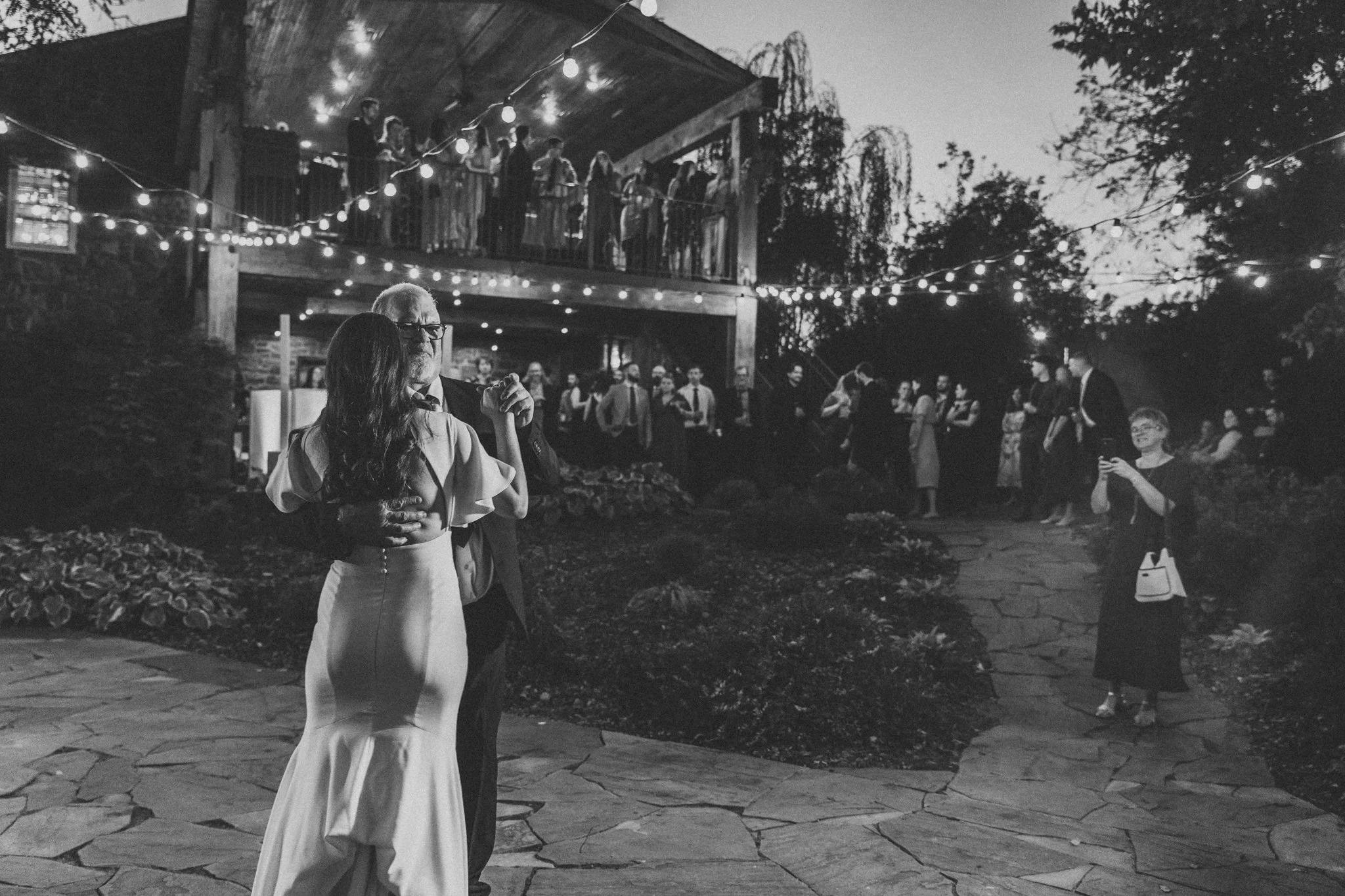 Maryland wedding photographer, love story by Aira photography. 