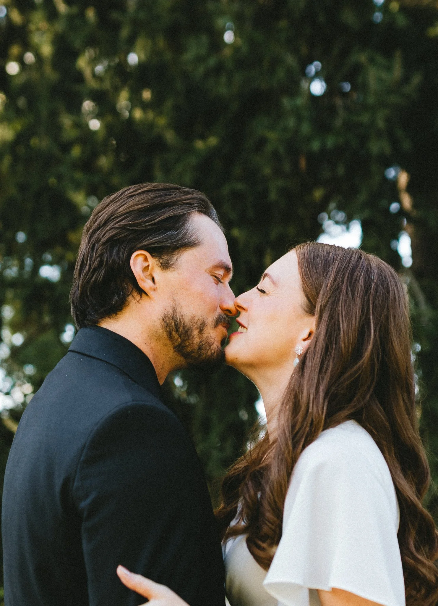 Maryland wedding photographer, love story by Aira photography. 