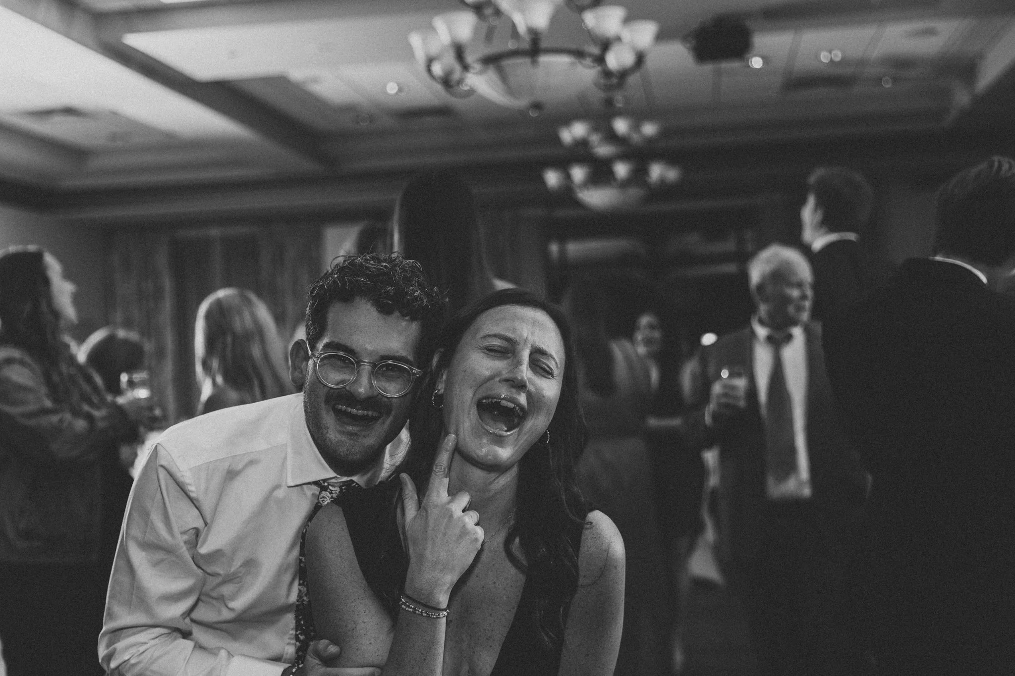 Maryland Wedding photographer, love story by aira photography