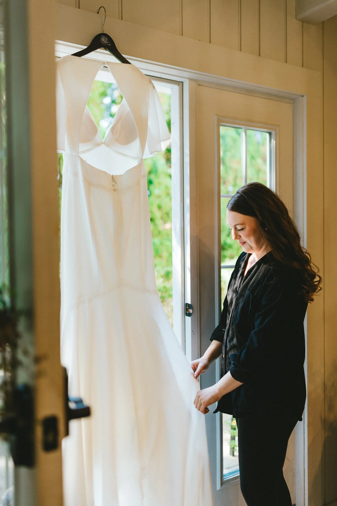 Maryland wedding photographer, love story by Aira photography. 