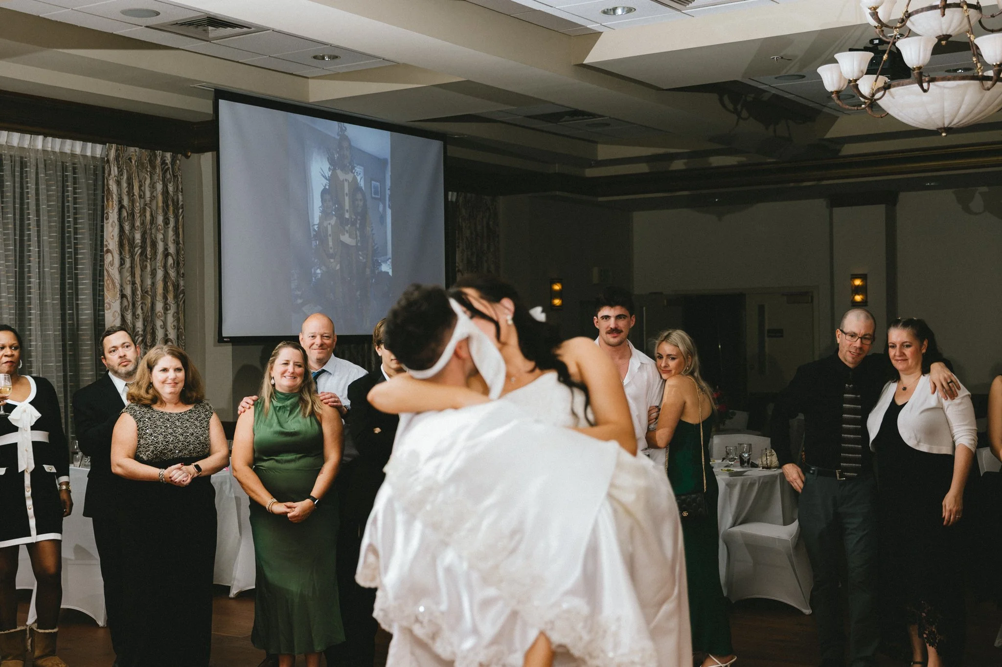 Maryland Wedding photographer, love story by aira photography