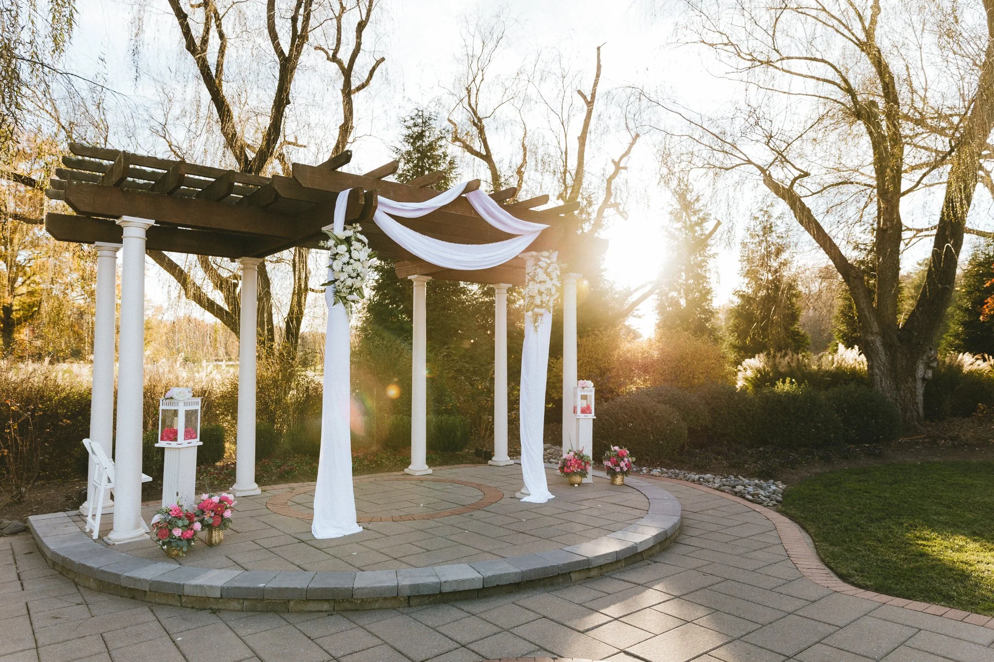 Maryland Wedding photographer, love story by aira photography