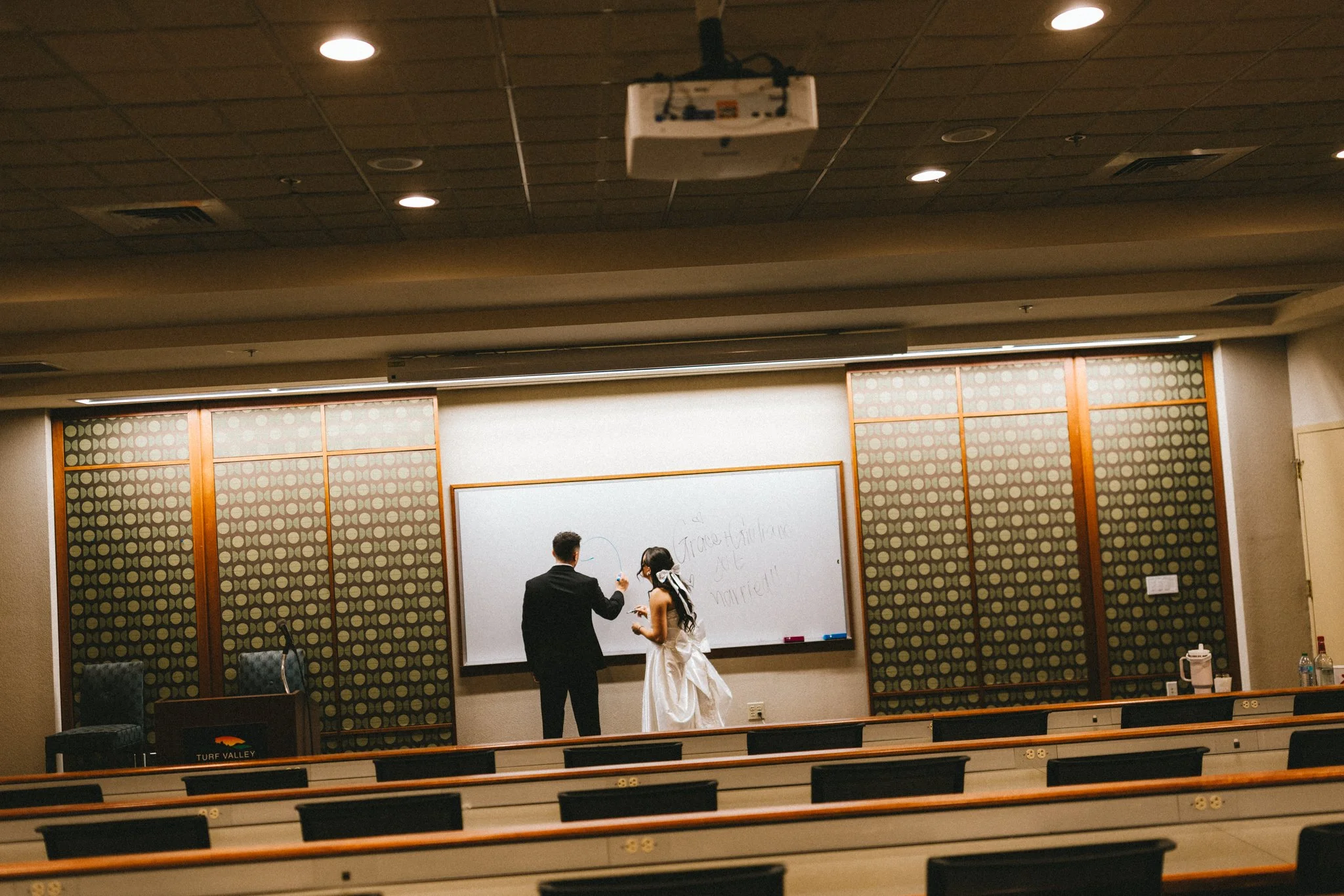 Maryland Wedding photographer, love story by aira photography