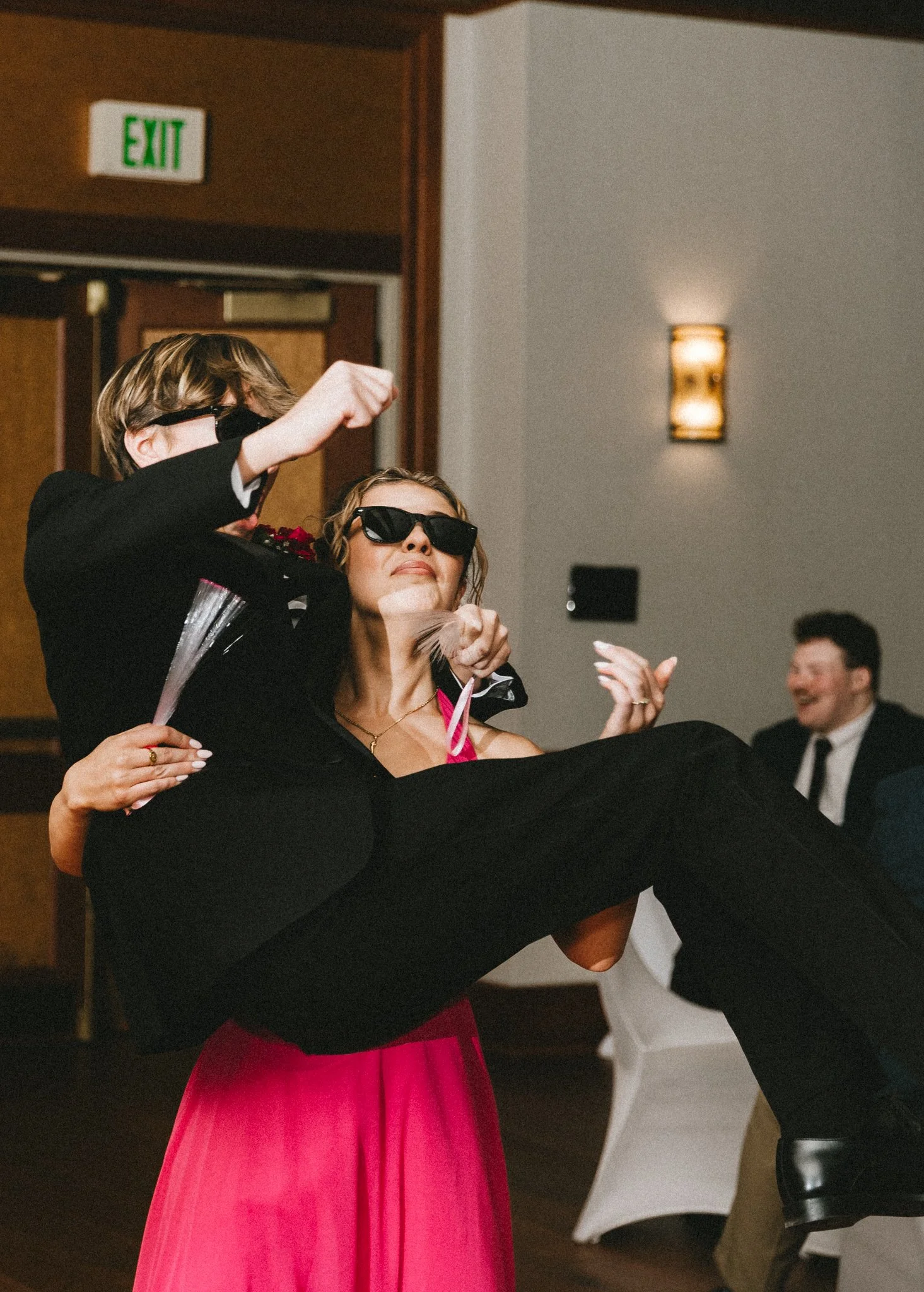 Maryland Wedding photographer, love story by aira photography