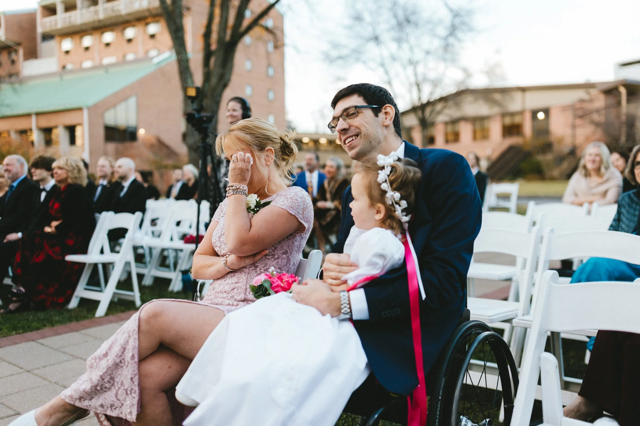 Maryland Wedding photographer, love story by aira photography