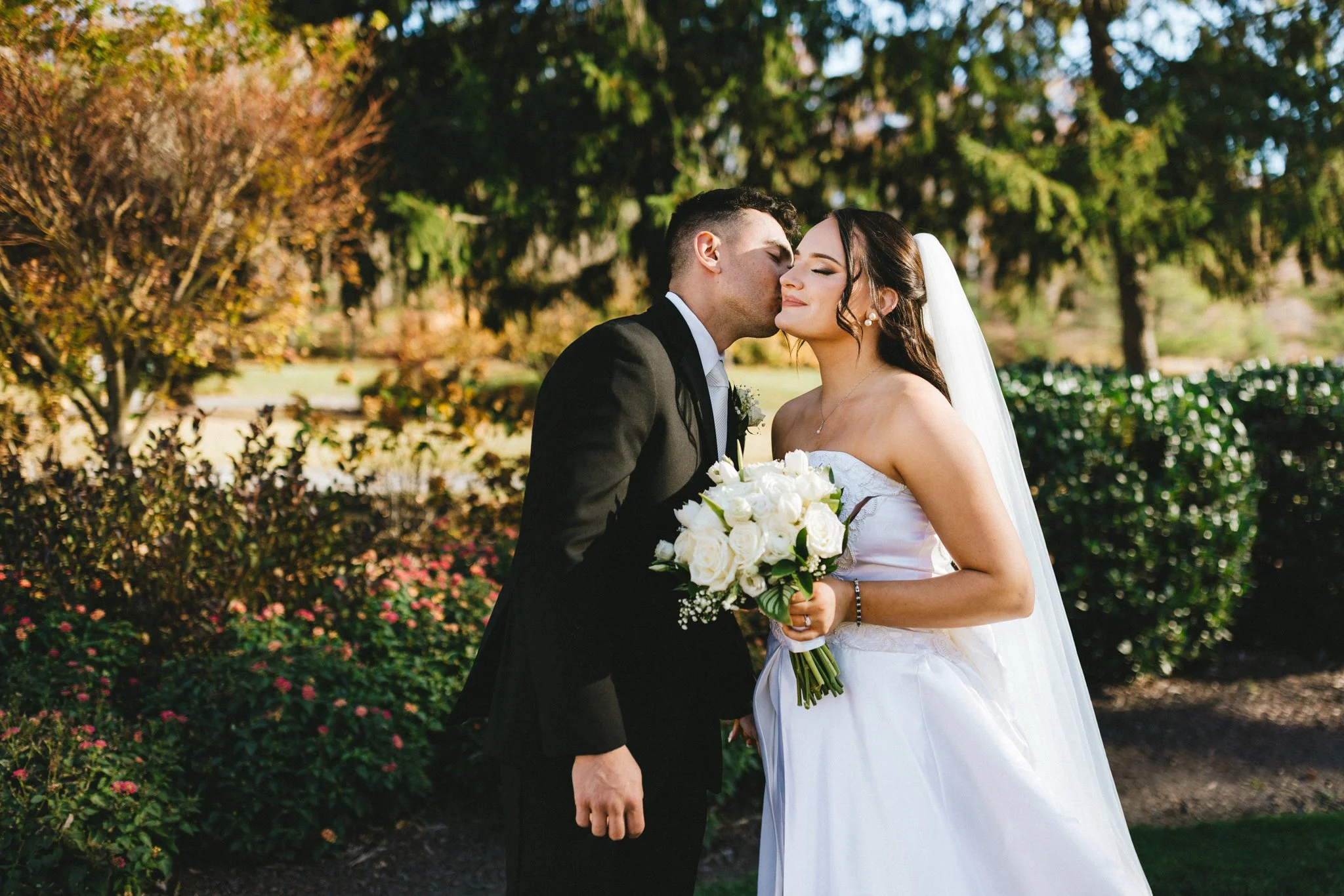 Maryland Wedding photographer, love story by aira photography