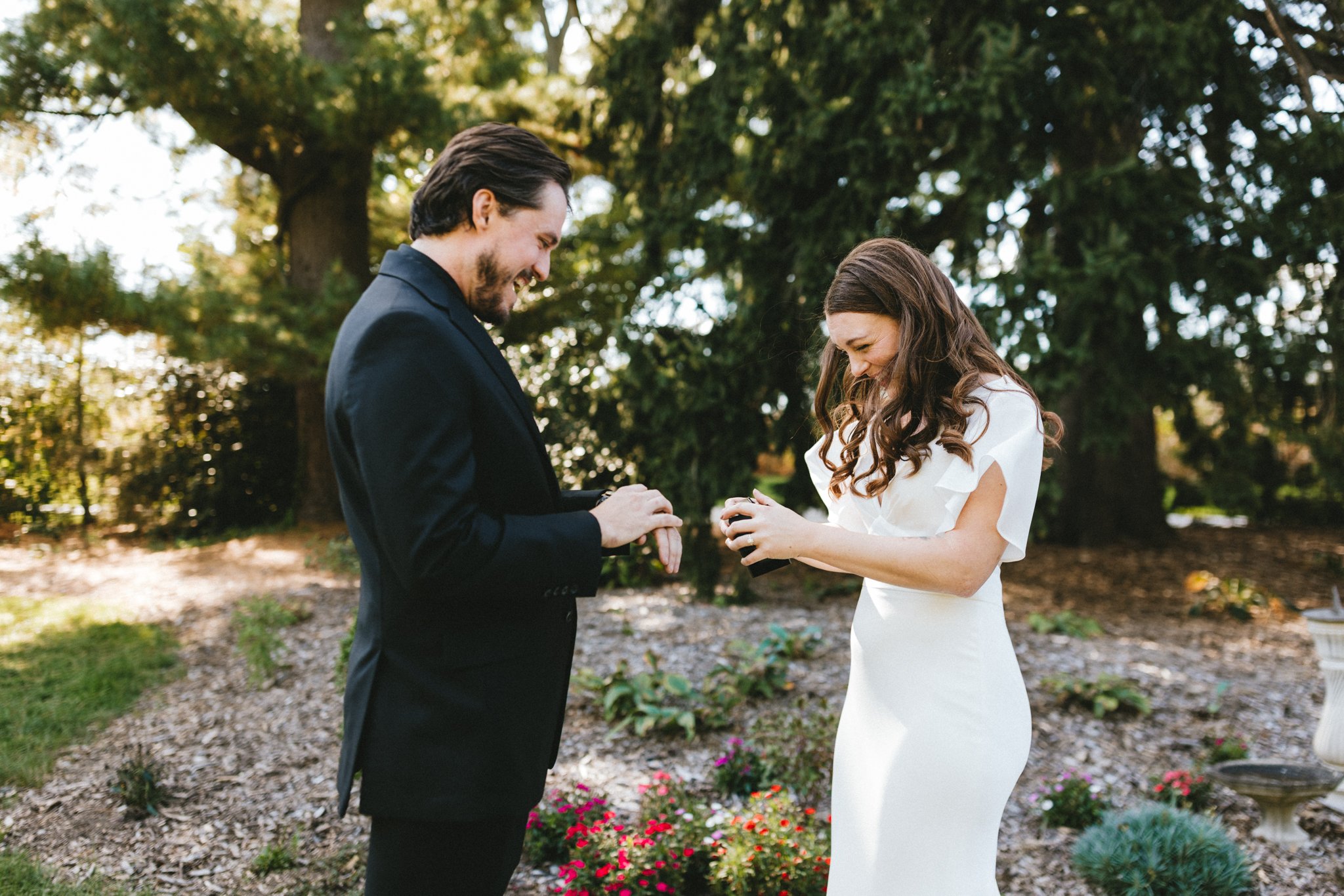 Maryland wedding photographer, love story by Aira photography. 