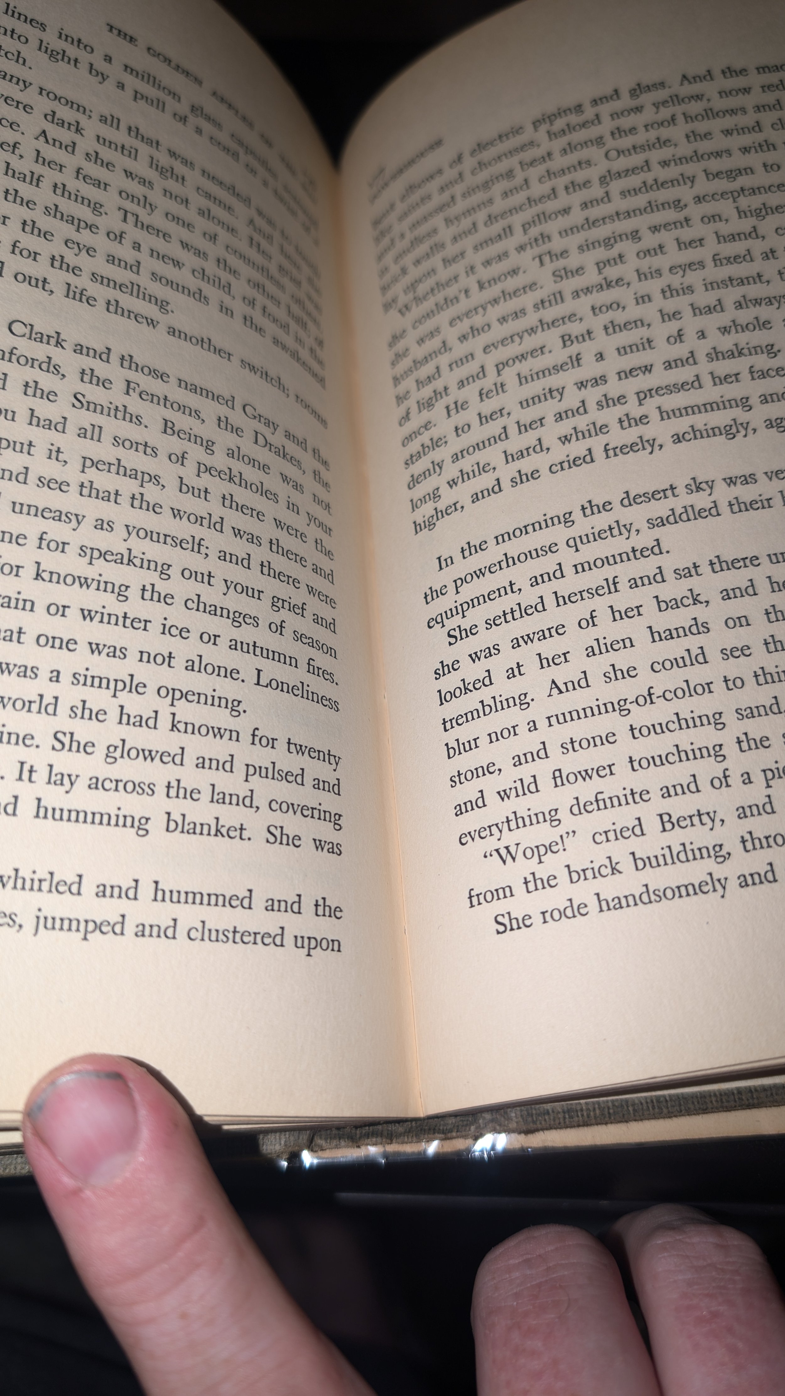 Classic Ray Bradbury The Golden Apples of the Sun