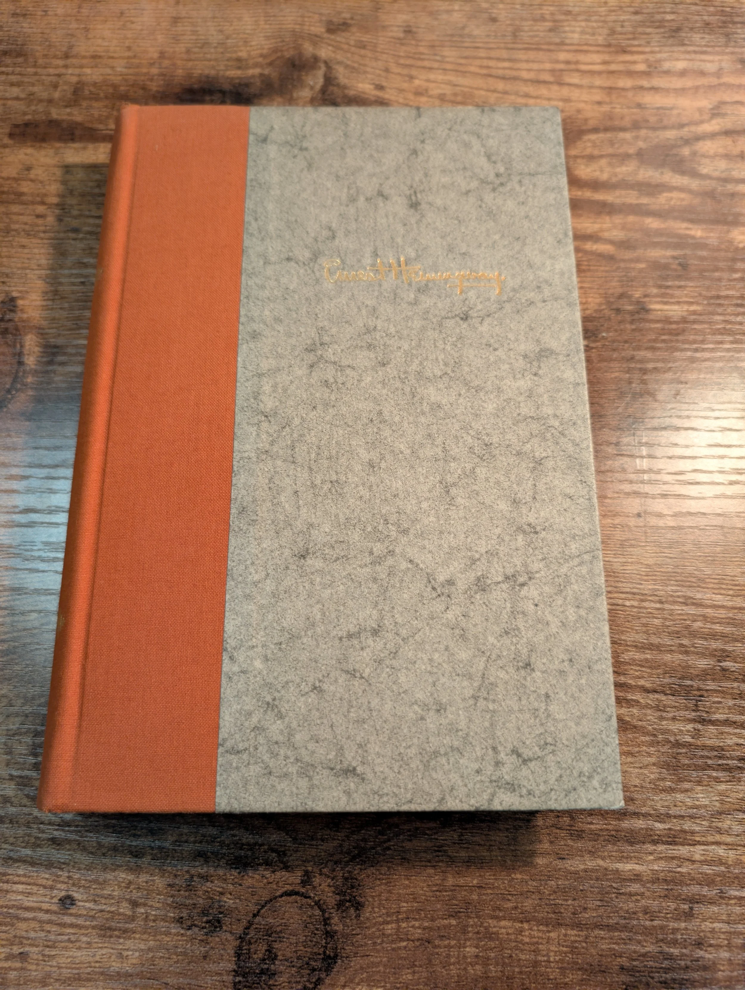 ernest hemingway - a moveable feast - first edition - front board.jpg