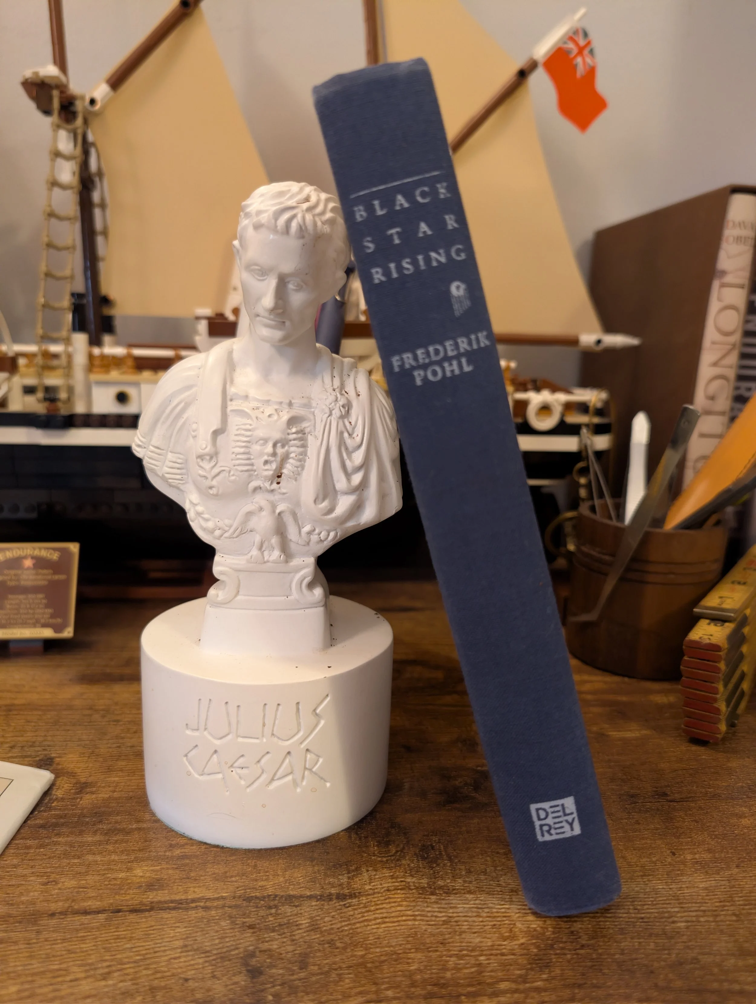 spine - black star rising - frederik pohl - first edition (1985).jpg