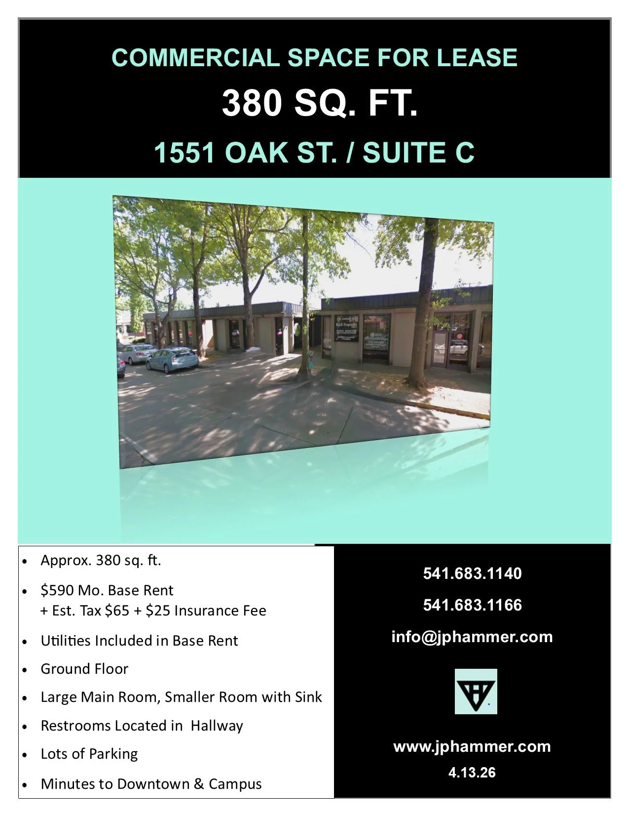 1551 C OAK ST.jpg