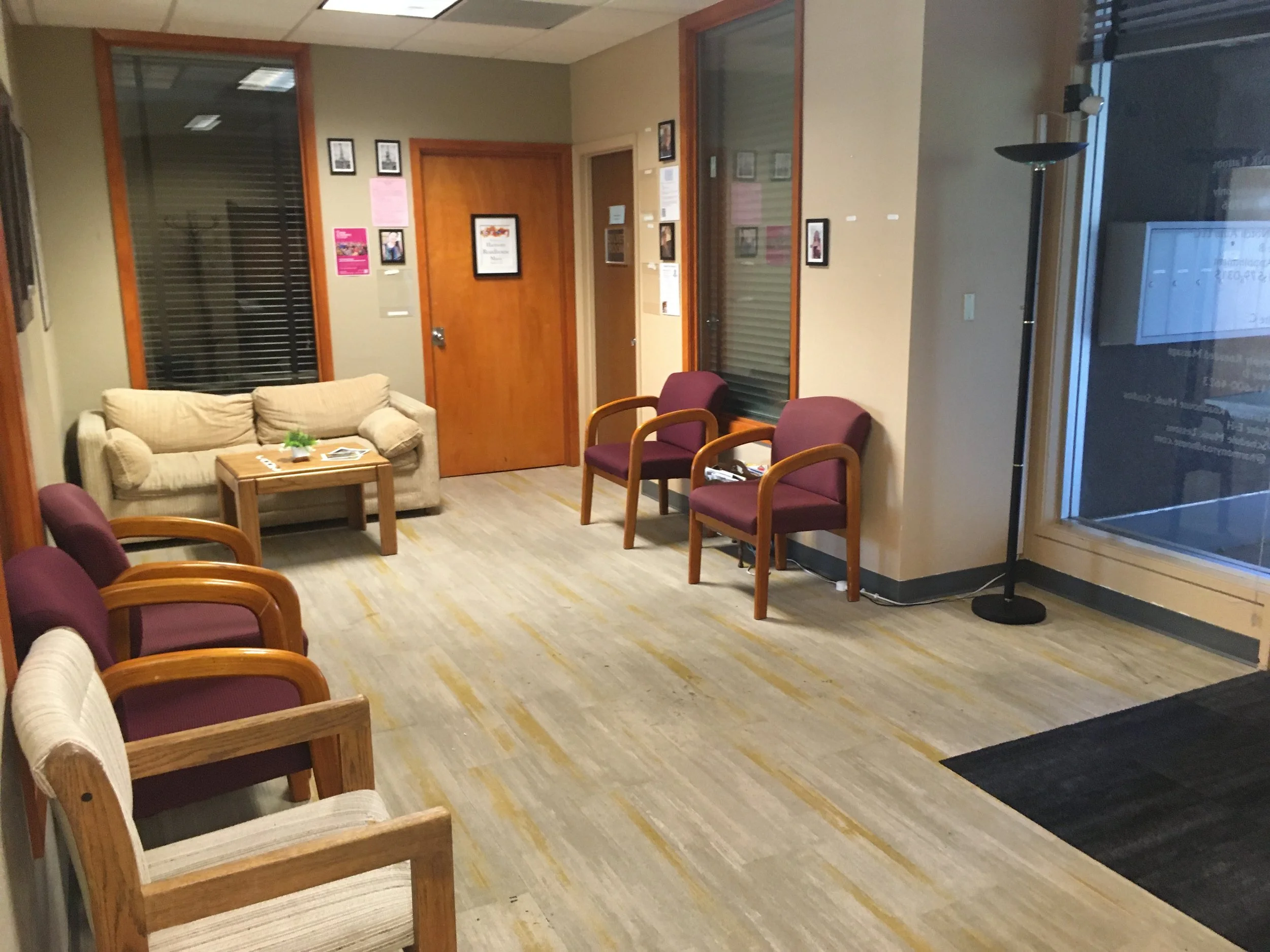 IMG_0892 ad lobby.JPG
