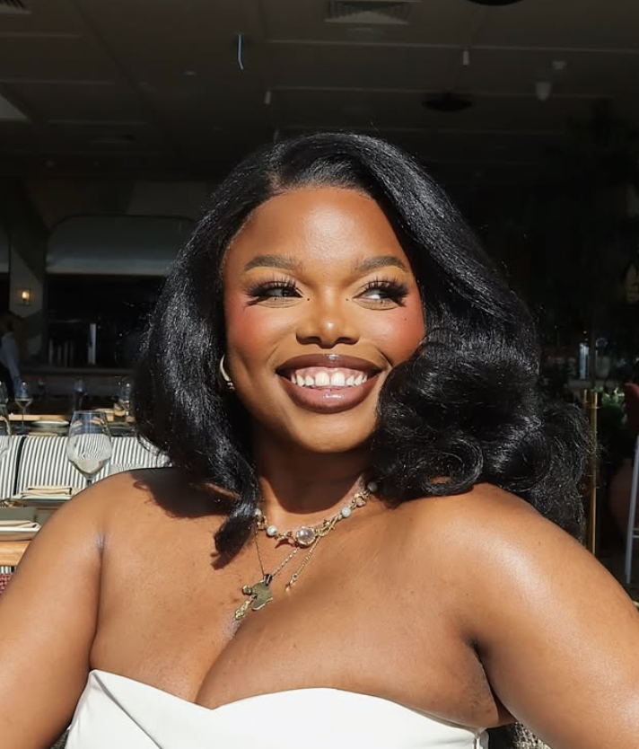 VANESSA ATIKA | 10.4K