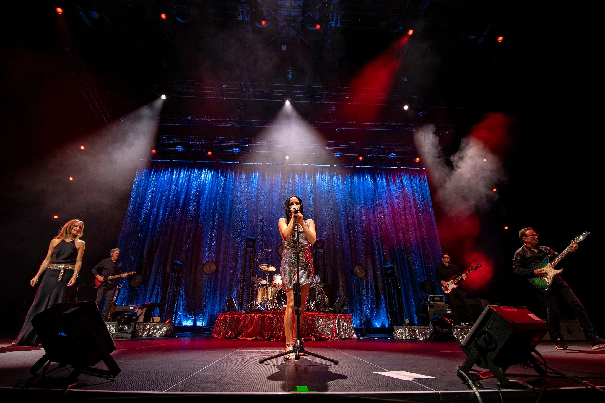 TheCorrs_20231109_0017.png