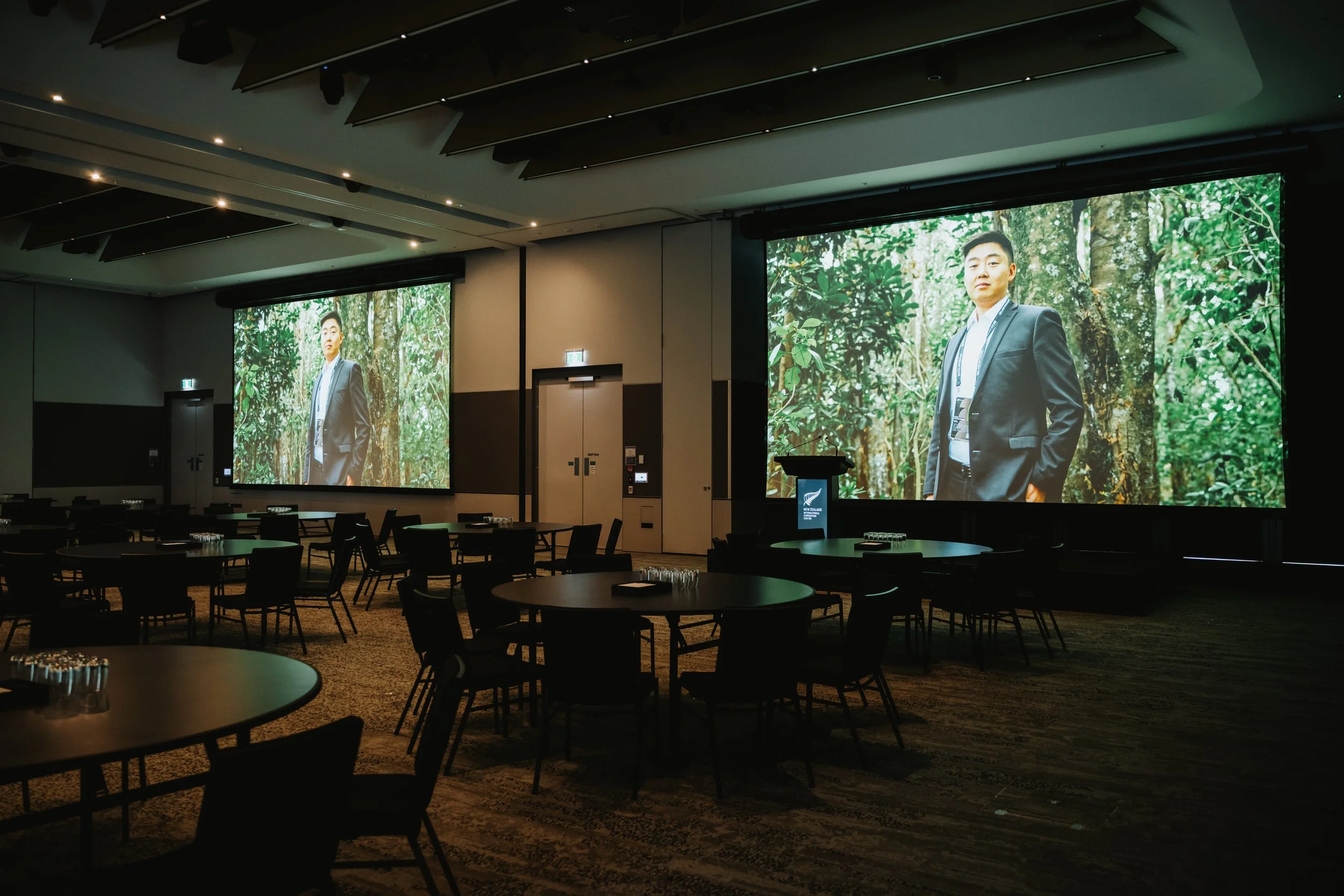 854328-meeting-rooms-515-516-17.jpg