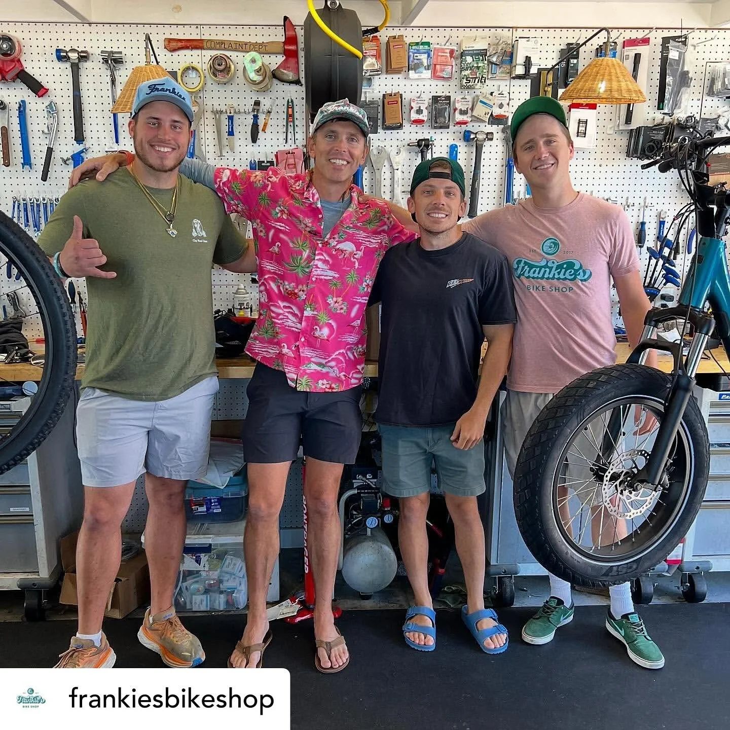 Posted @withregram &bull; @frankiesbikeshop From fixing bikes to Friday vibes &mdash; the crew&rsquo;s rolling into the weekend with big smiles! 😎

.
.
.
.
#frankiesbikeshop&nbsp;#30a&nbsp;#southwalton&nbsp;#thehub30a&nbsp;#sowal&nbsp;#bikeshop&nbsp