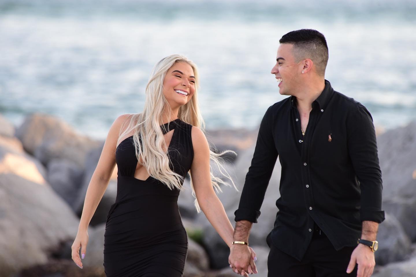 Really enjoyed this engagement session with Carlos and Johanna (Part 1/3) 💍

#engagement #photoshoot #engagementportrait #photography #miami #florida #photographer #wedding