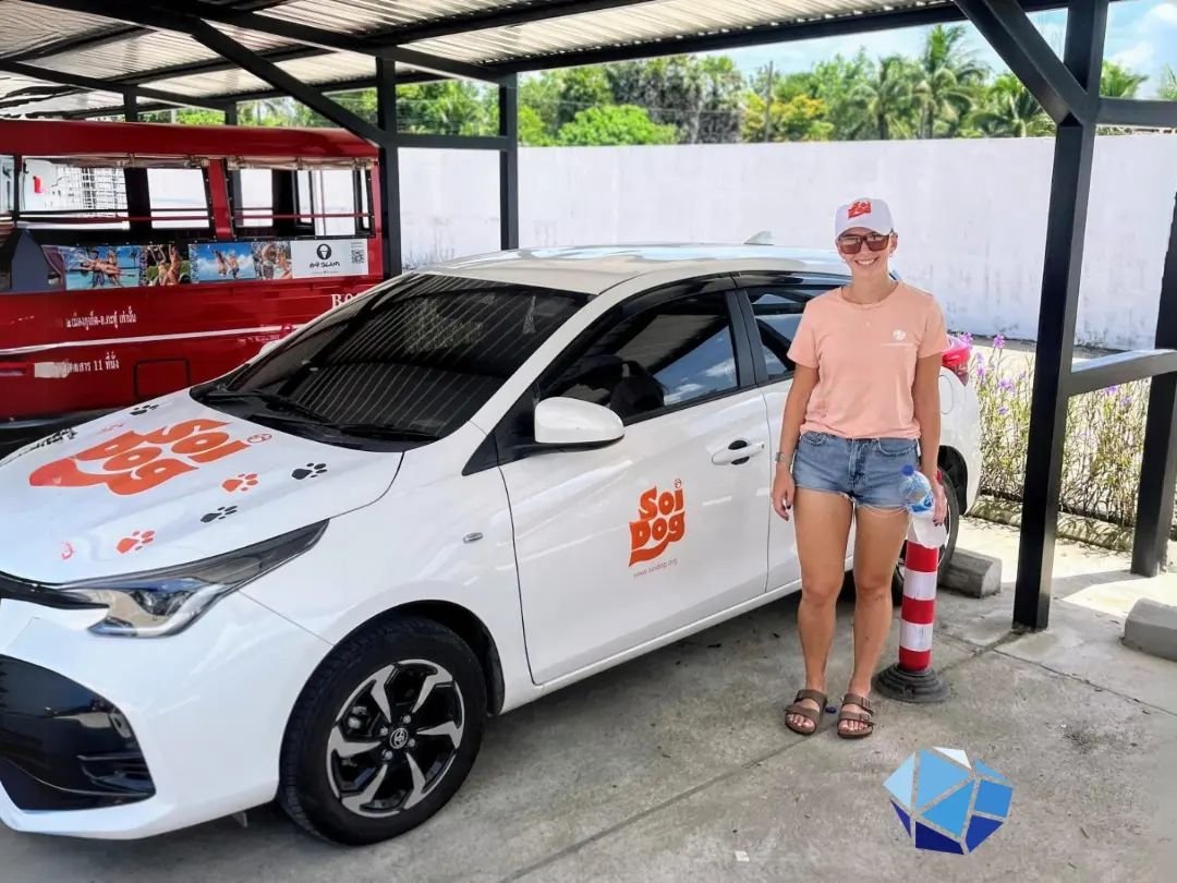 🌟 A Heartwarming Day at the Dog Shelter 🌟

Jordan recently spent a day at @soidogfoundation during her overseas trip. She made a personal donation and took some wonderful pictures that we'd love to share with you all! 🐶❤️

At Riverstone Finance, w