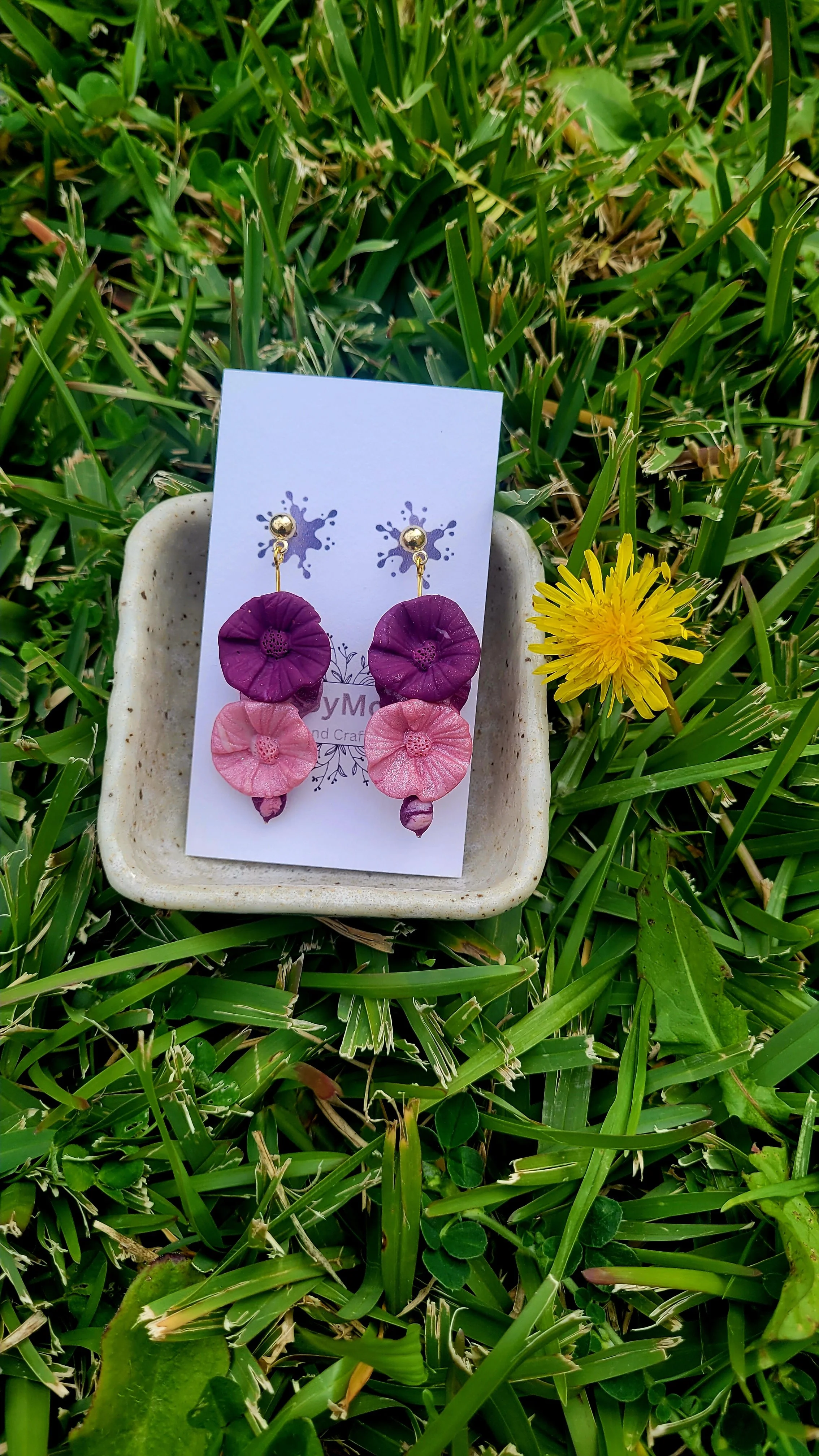 Pretty Pansy Gold Stud Earrings