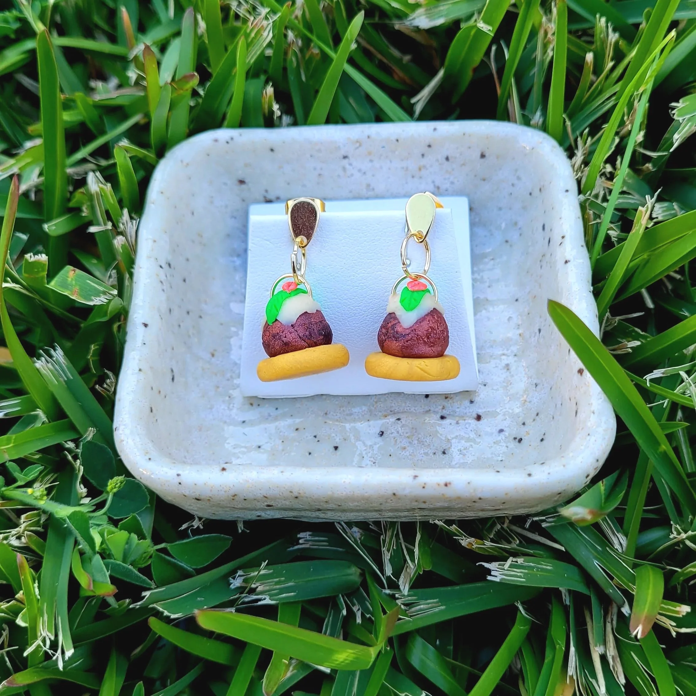 Christmas Pudding Earrings
