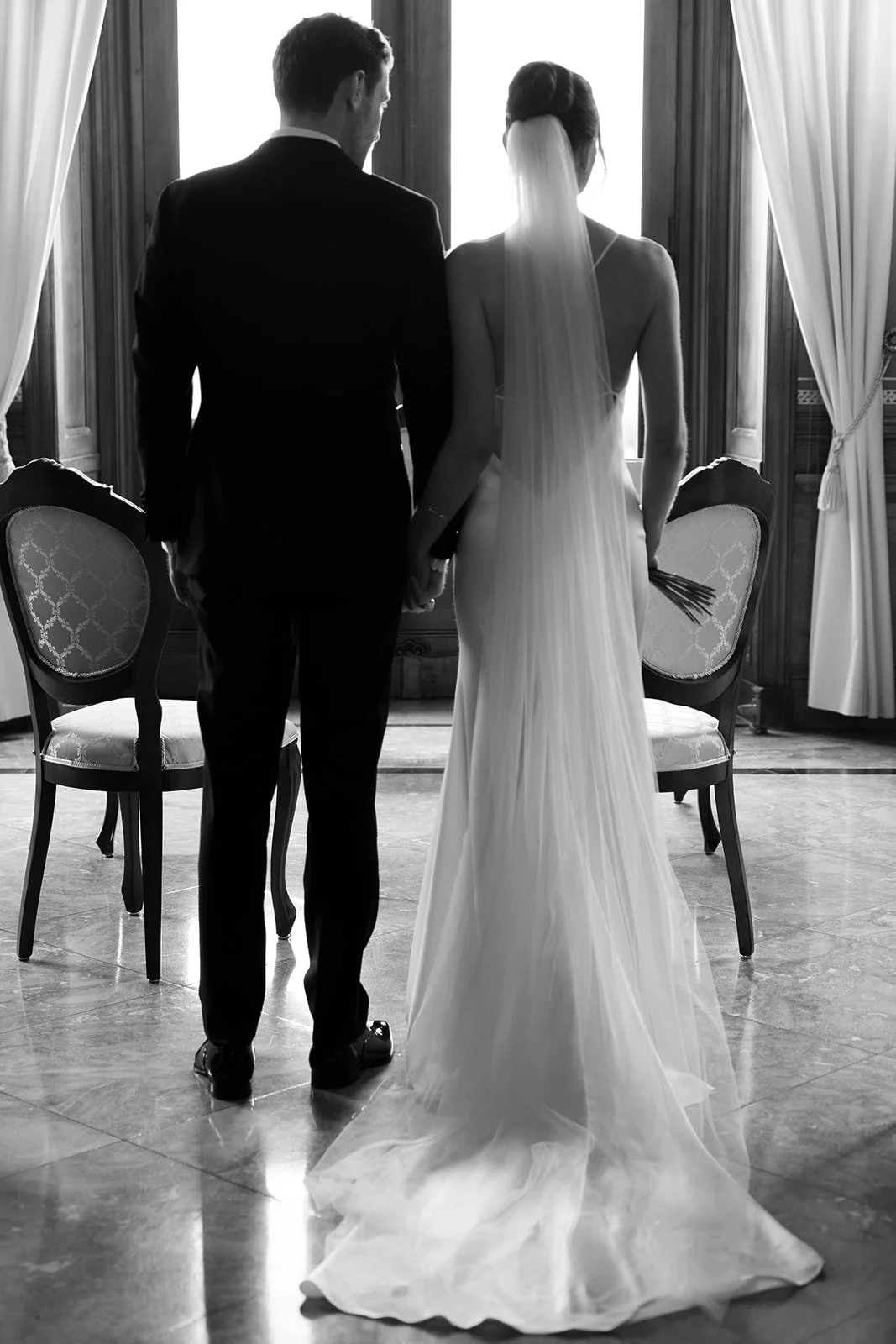 Fábio&amp;Jules-bride-and-groom-light-filled-castle-room