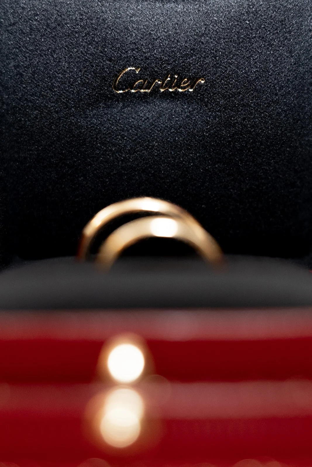 Fábio&amp;Jules-cartier-wedding-rings-ritz-carlton-berlin