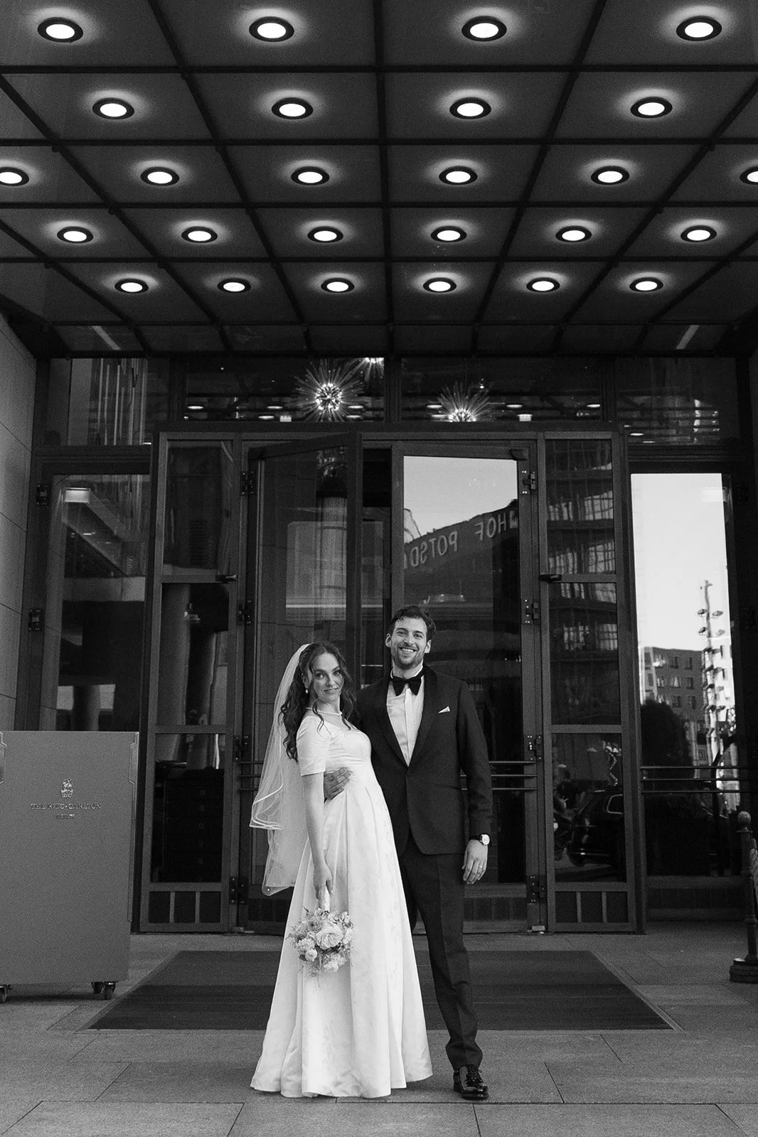 Fábio&amp;Jules-editorial-bridal-couple-portrait