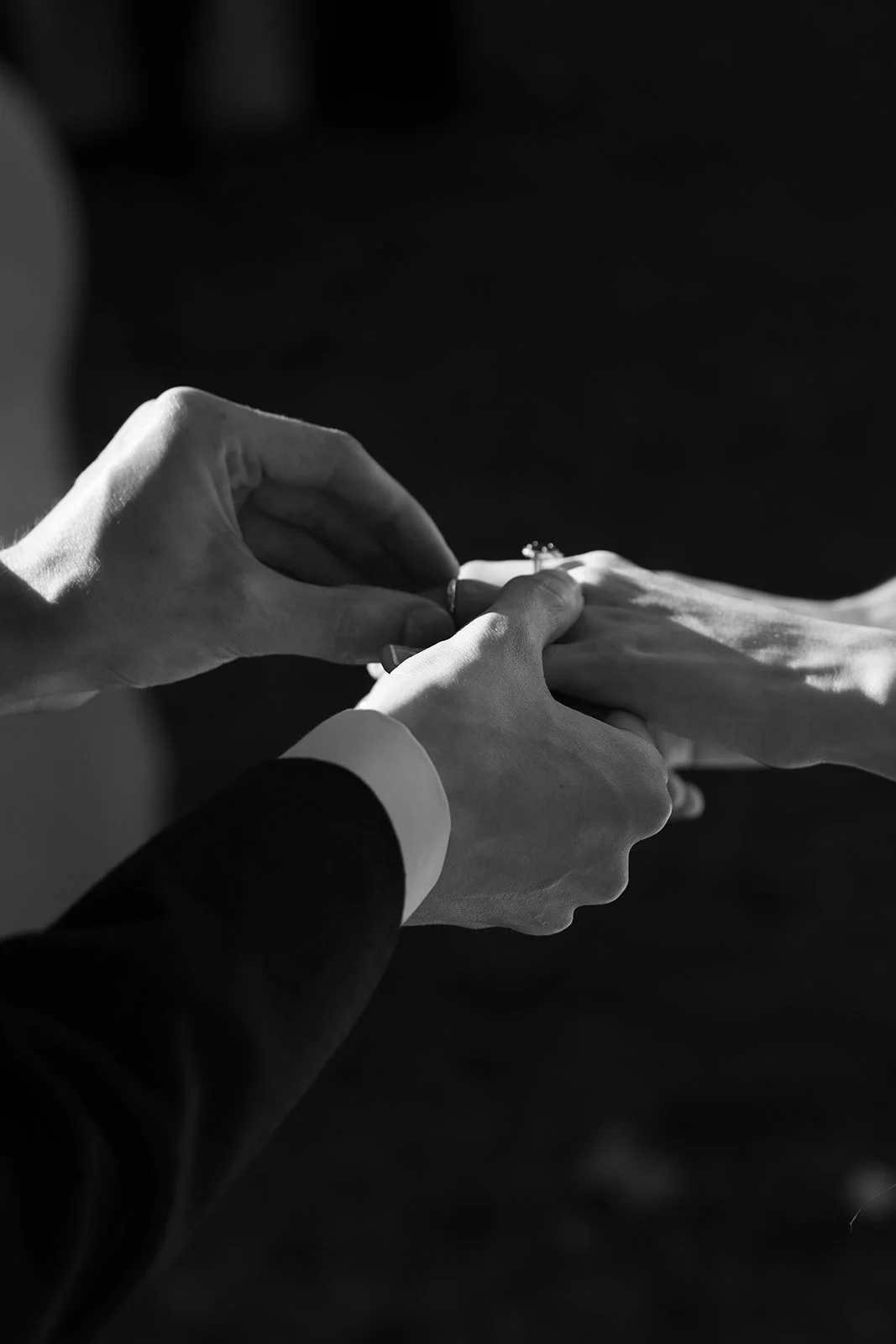 Fábio&amp;Jules-artistic-european-city-wedding