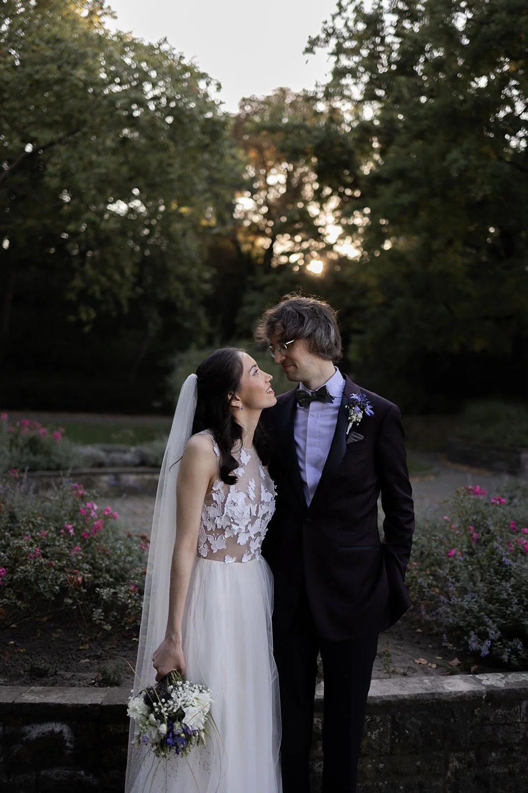 Fábio&amp;Jules-candid-couple-berlin-city-wedding