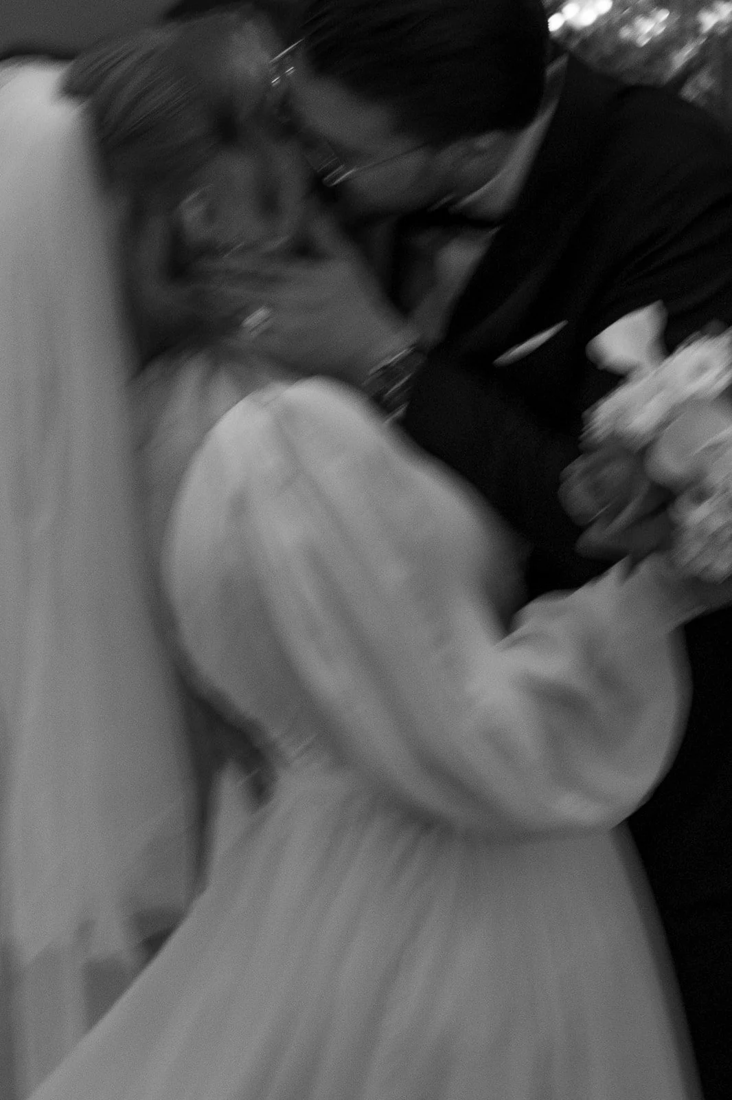 Editorial vs. Natural Wedding Photography