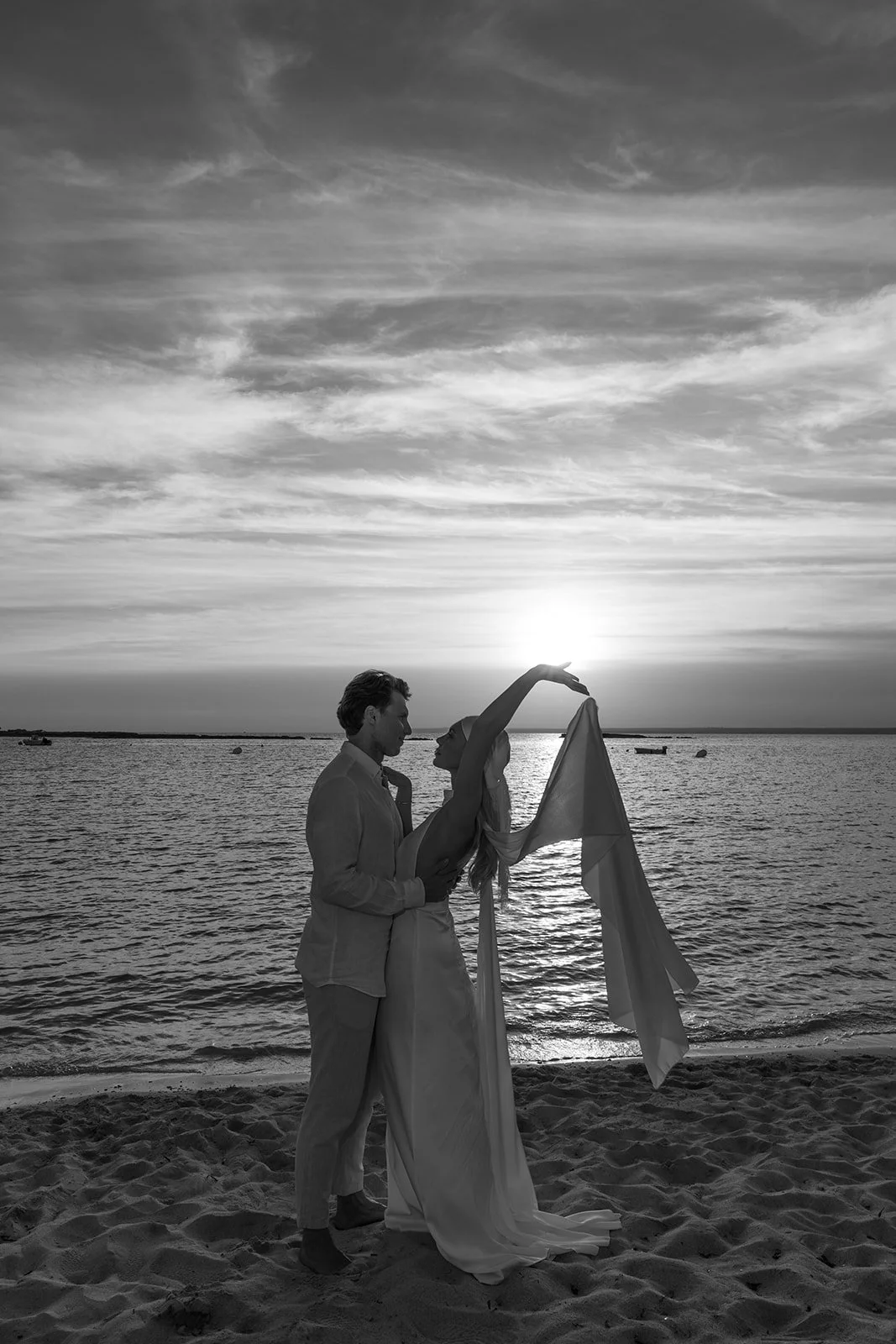 Fábio&amp;Jules_best-wedding-photographer-mallorca-beach-couple.jpg